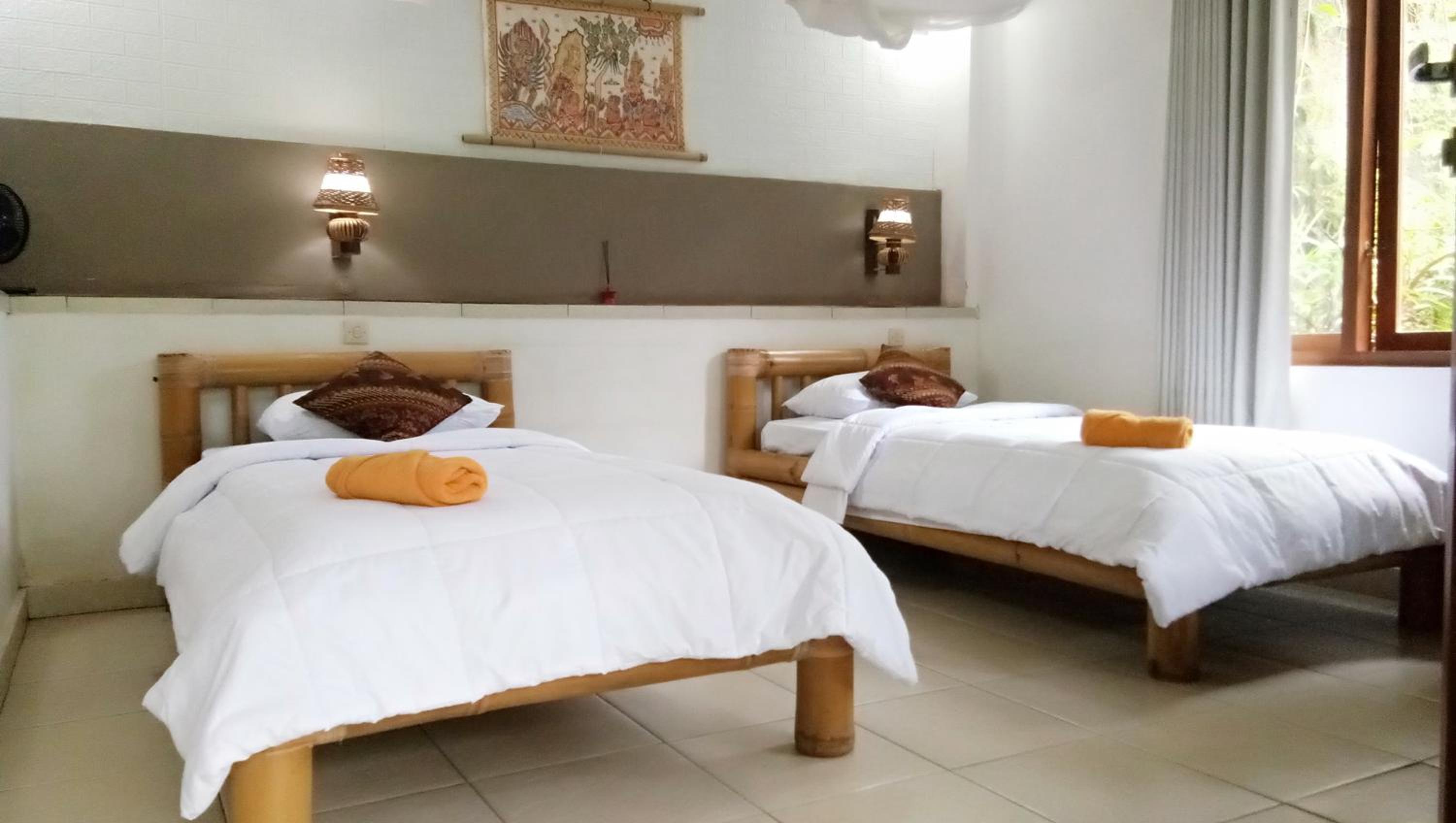 Standard Twin Room - Photo 22