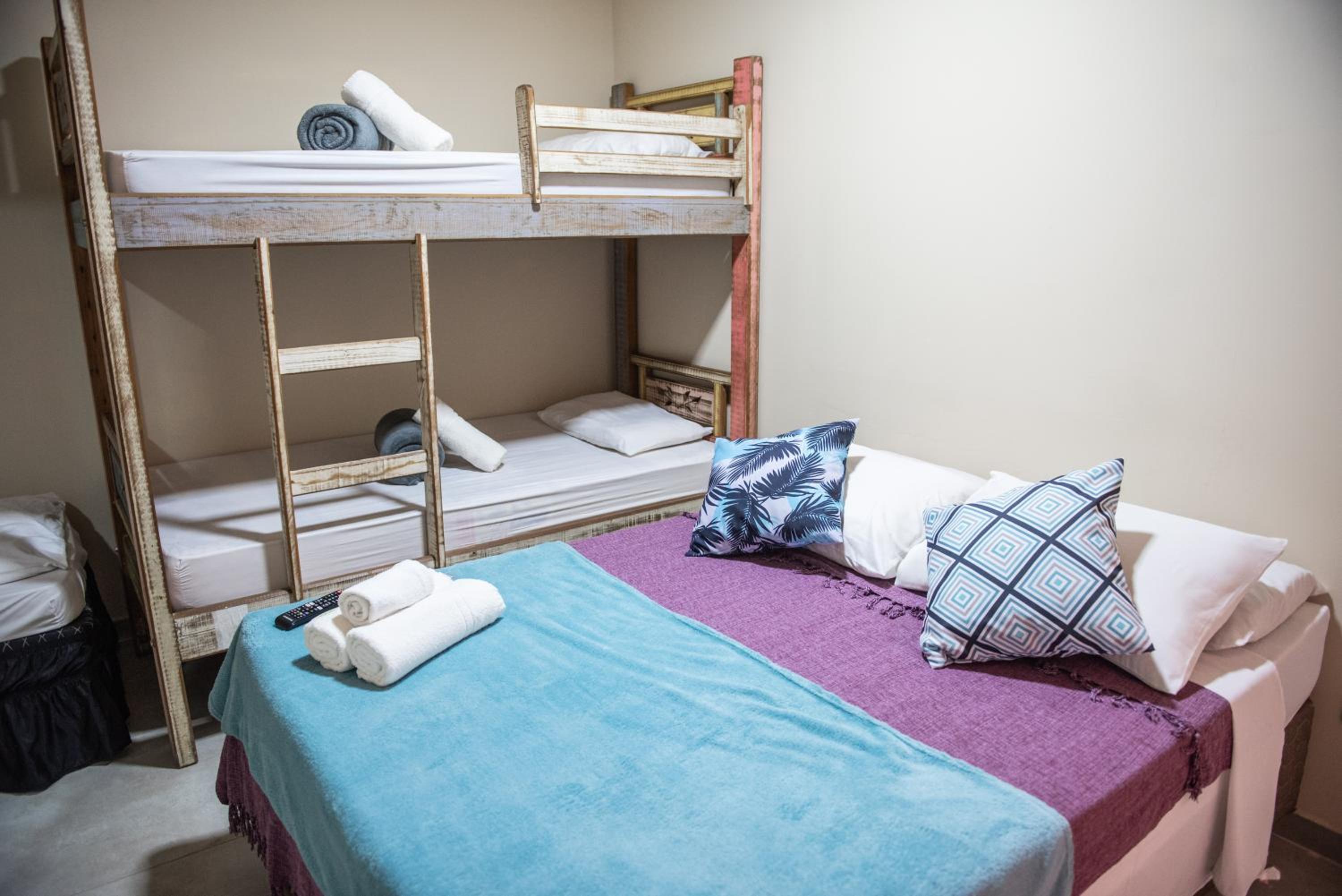 Quadruple Room - Photo 18