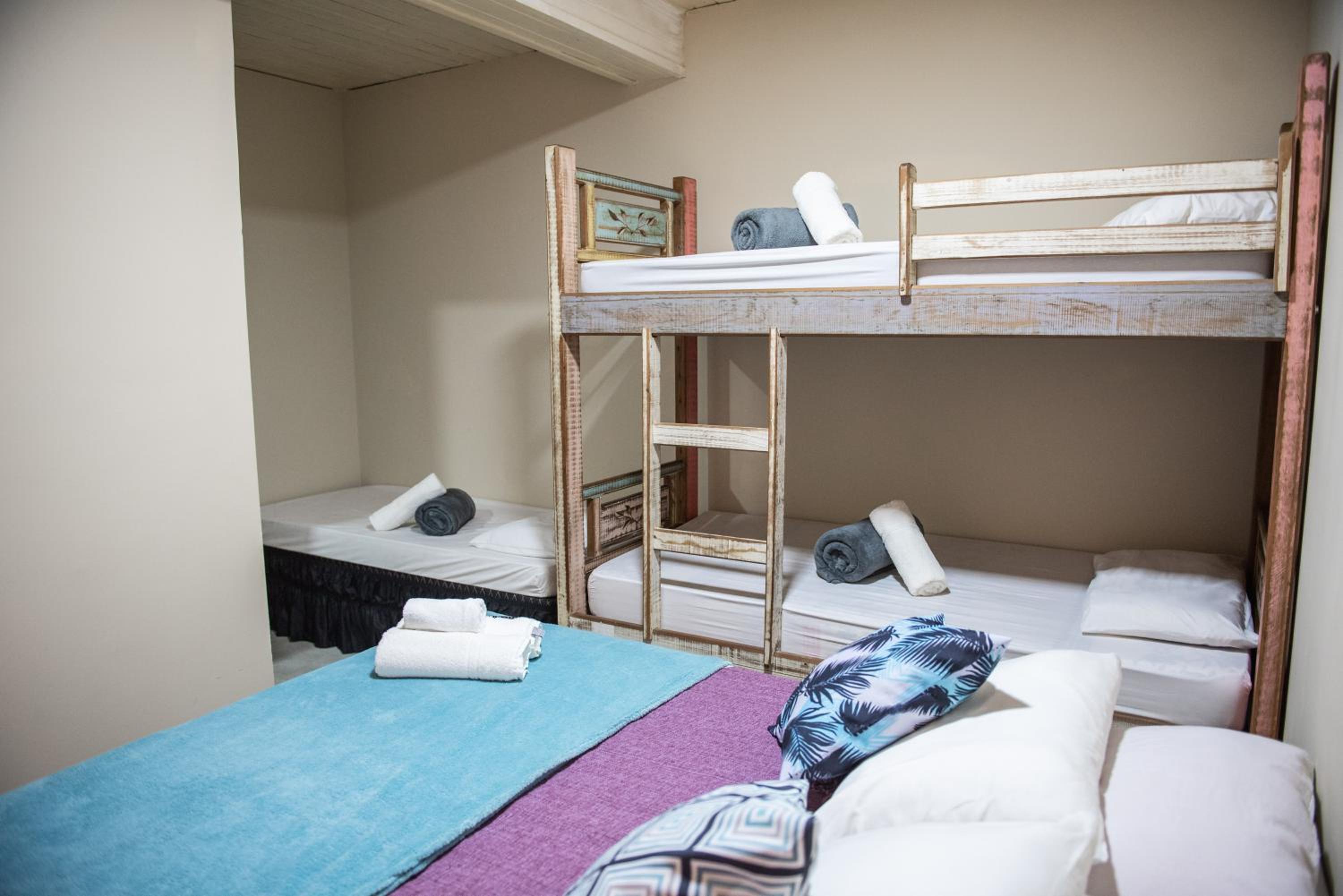 Quadruple Room - Photo 21