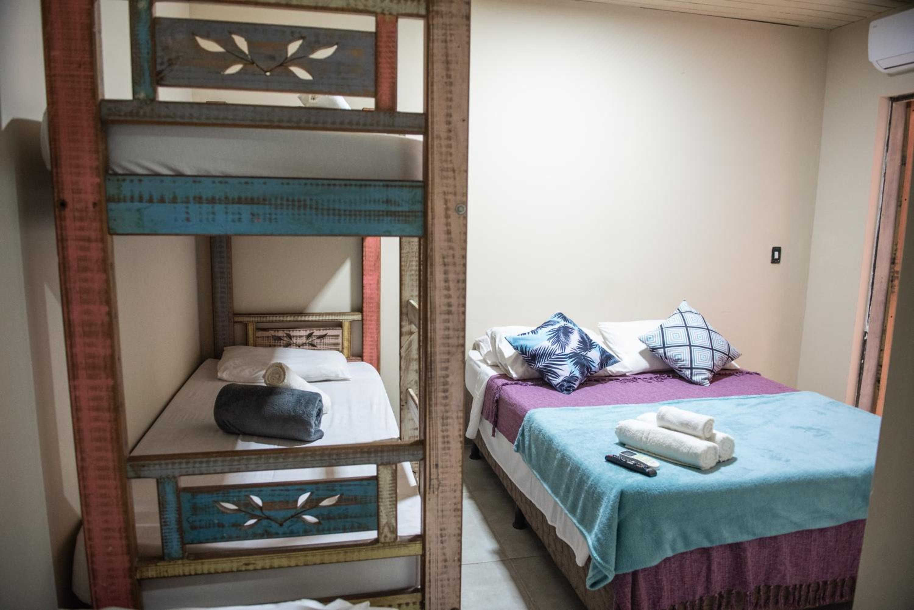 Quadruple Room - Photo 23