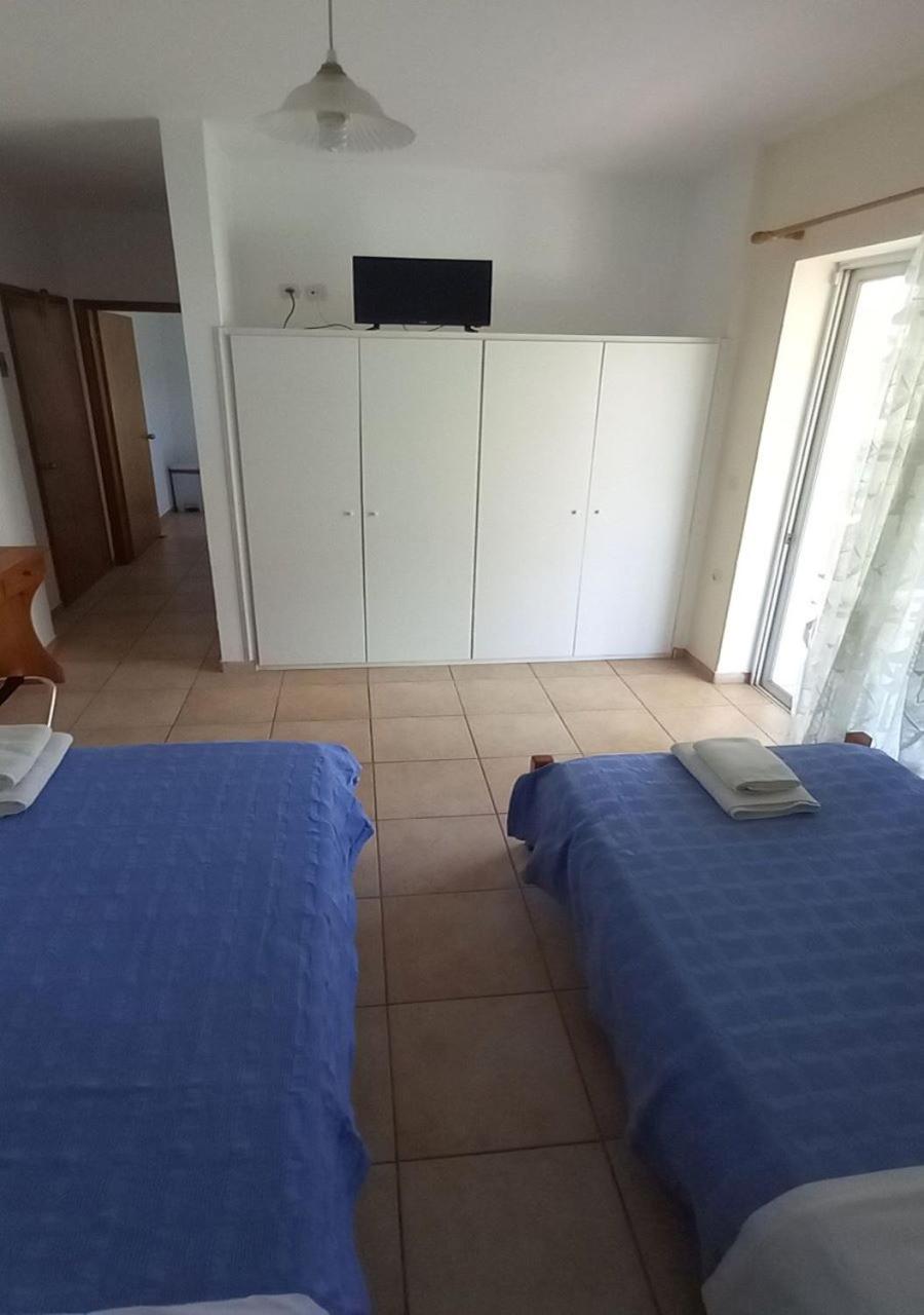 Triple Room with Mountain View photo 3