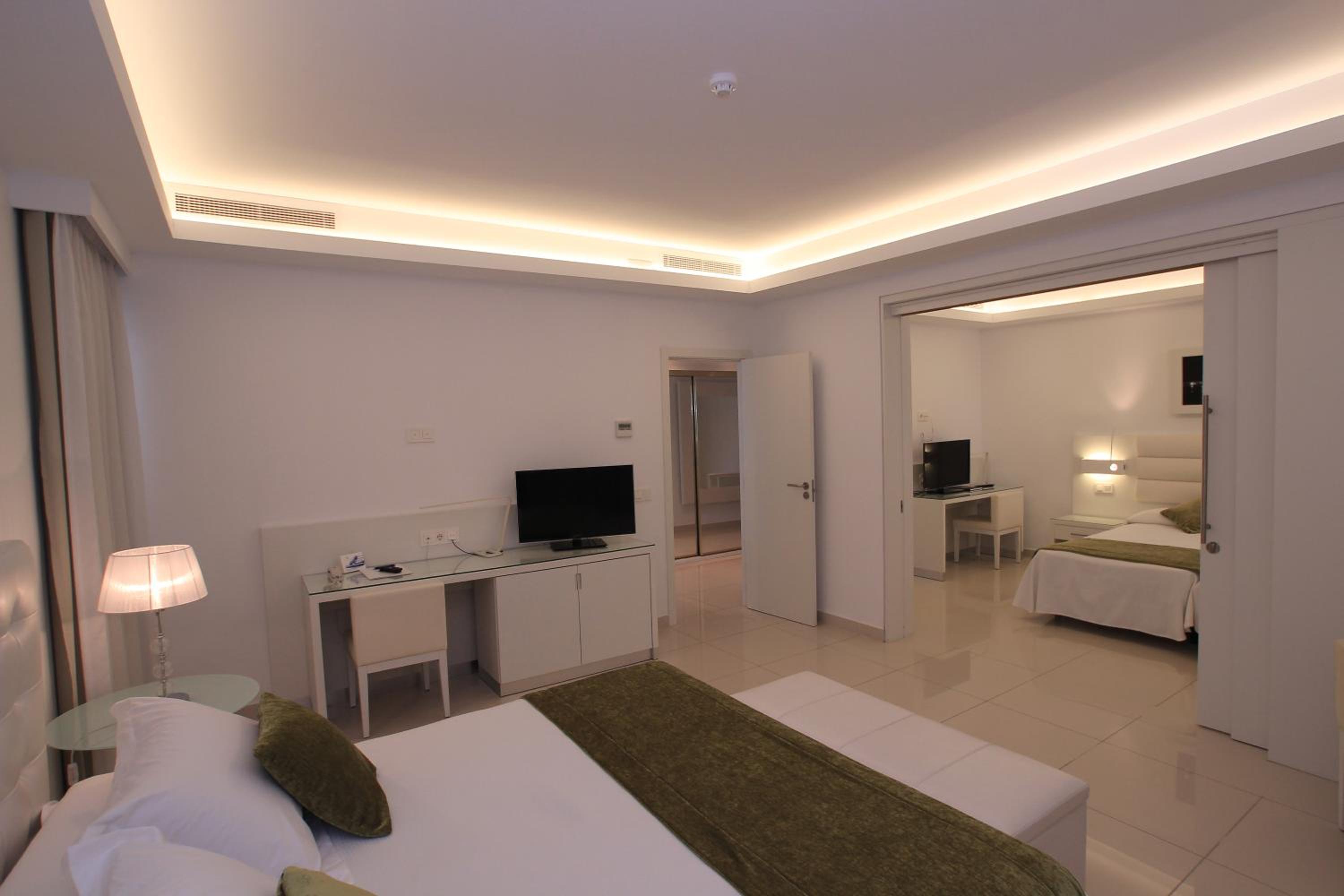Family Suite - Photo 4
