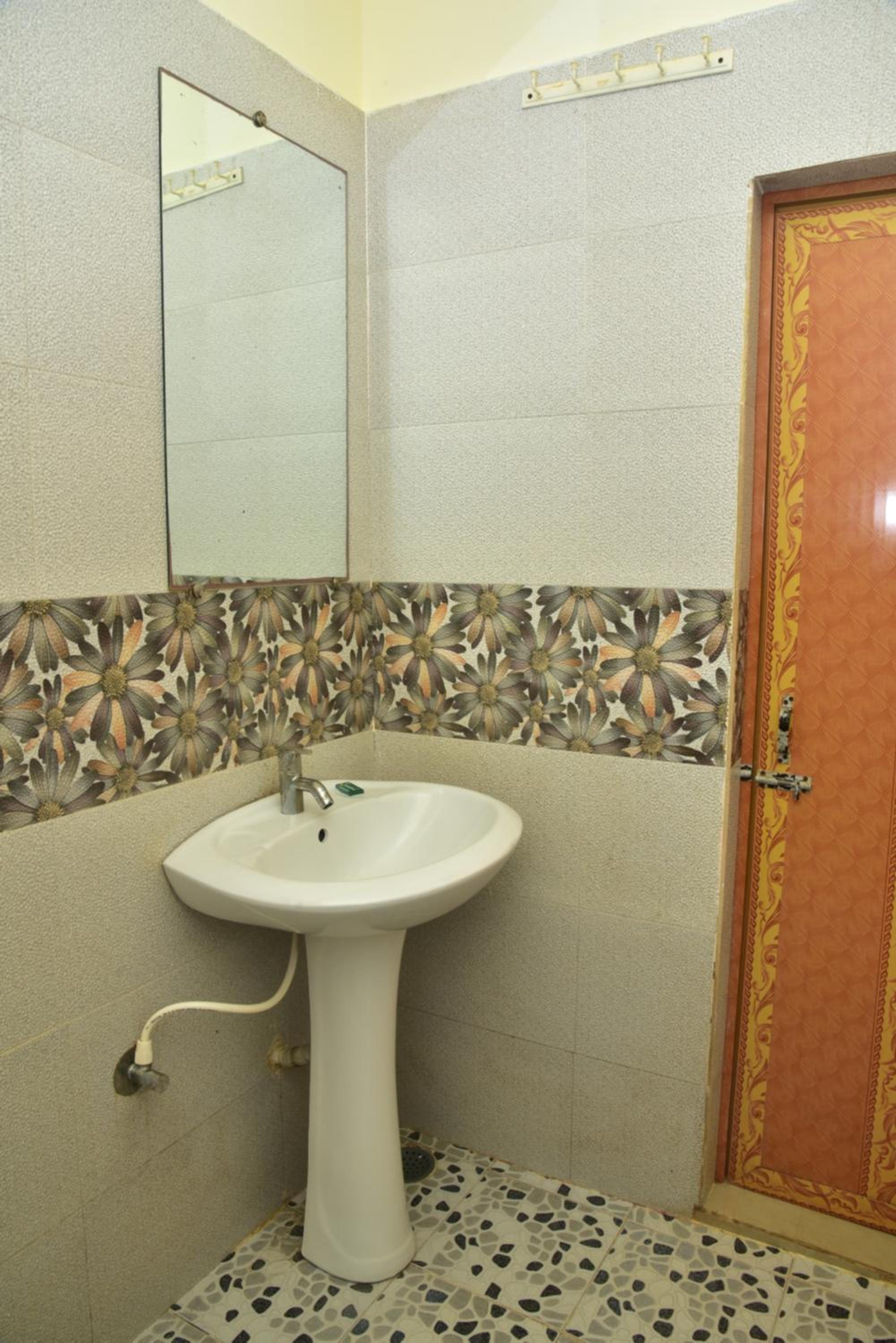 Double Room with AC photo 2