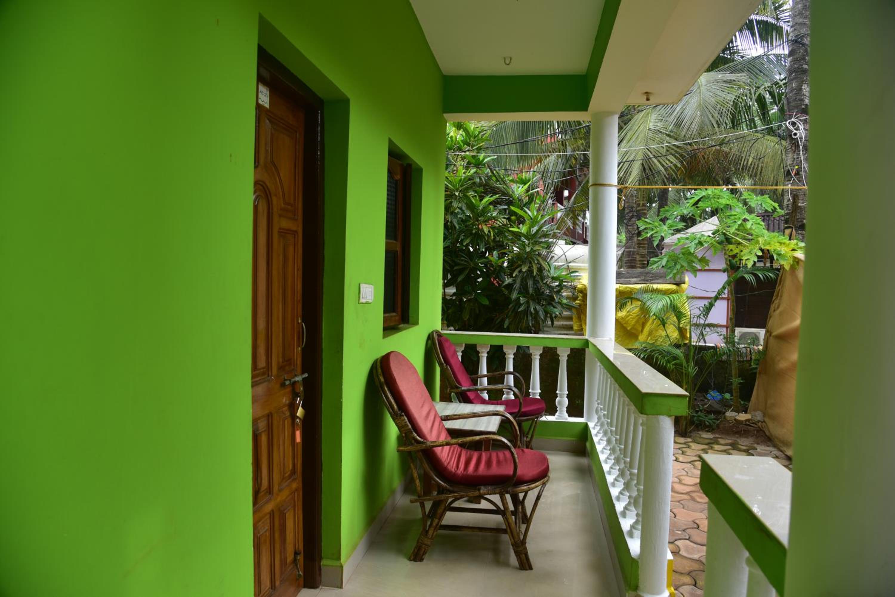 Double Room with AC photo 3