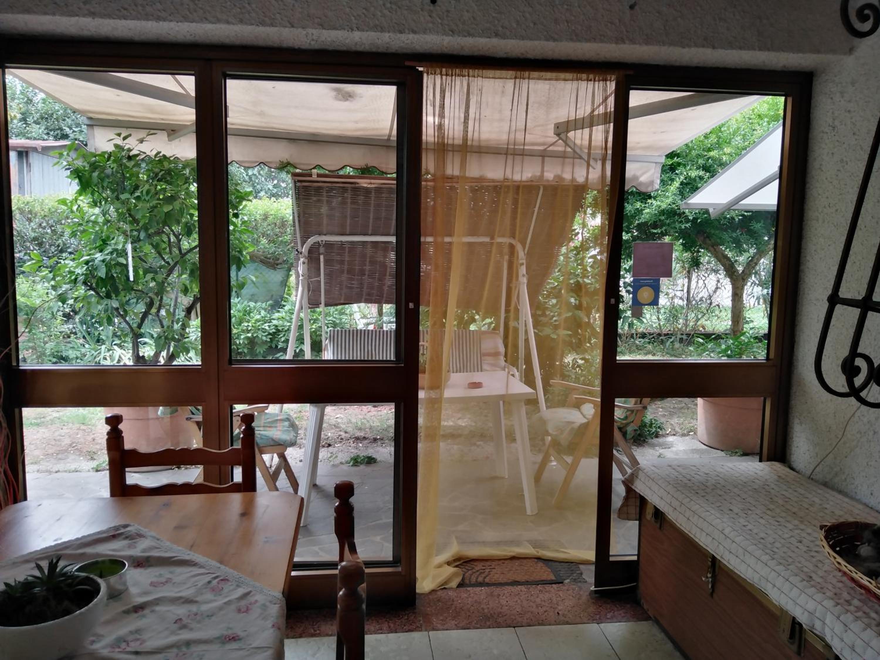Double or Twin Room with Private External Bathroom - Photo 11