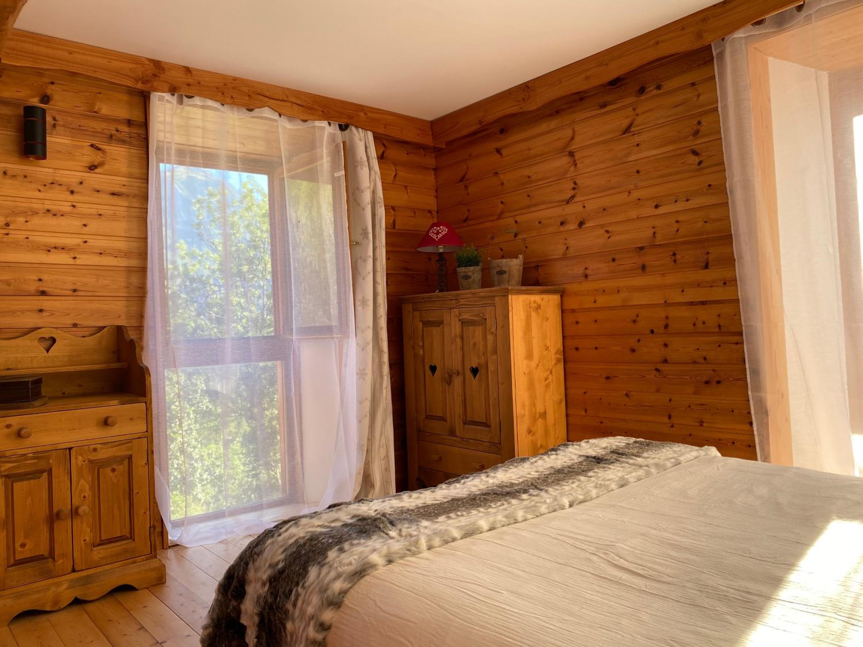 King Room with Mountain View photo 3