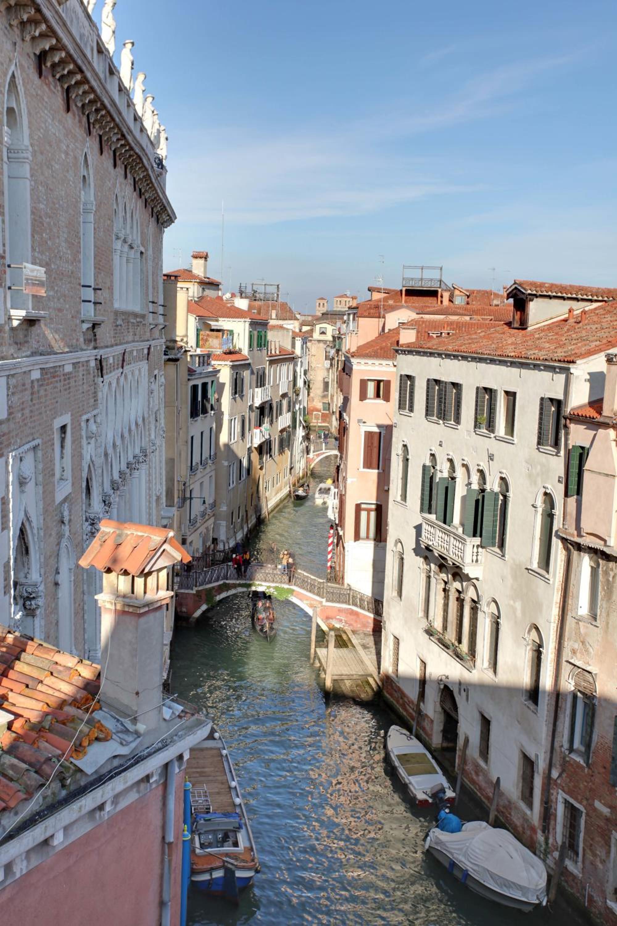 Quadruple Room with Terrace and Canal View photo 2