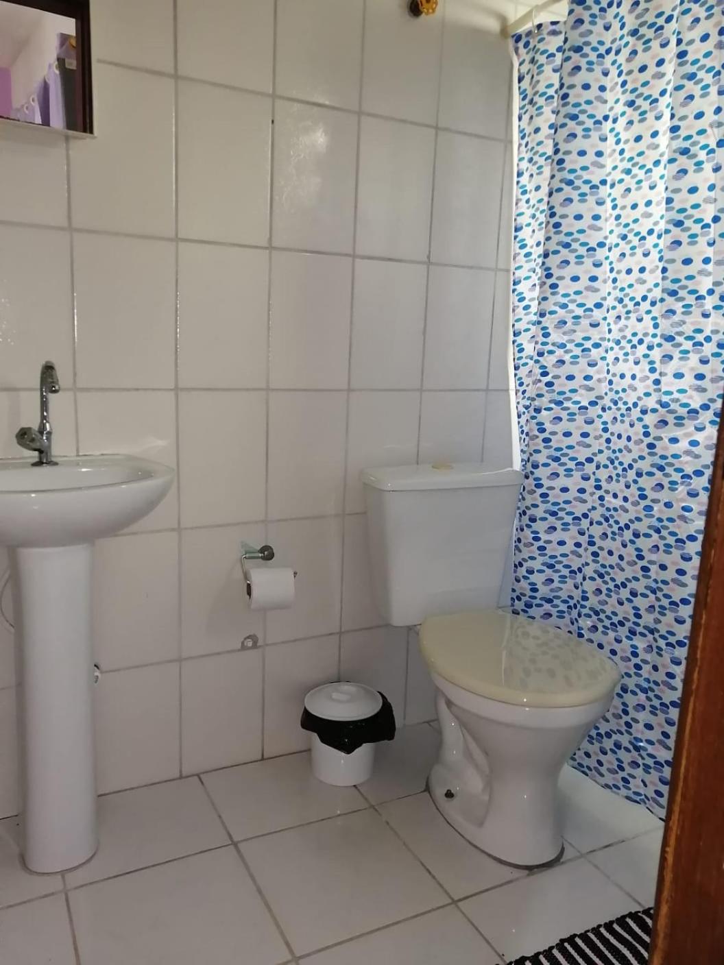 Standard Double Room - Photo 9