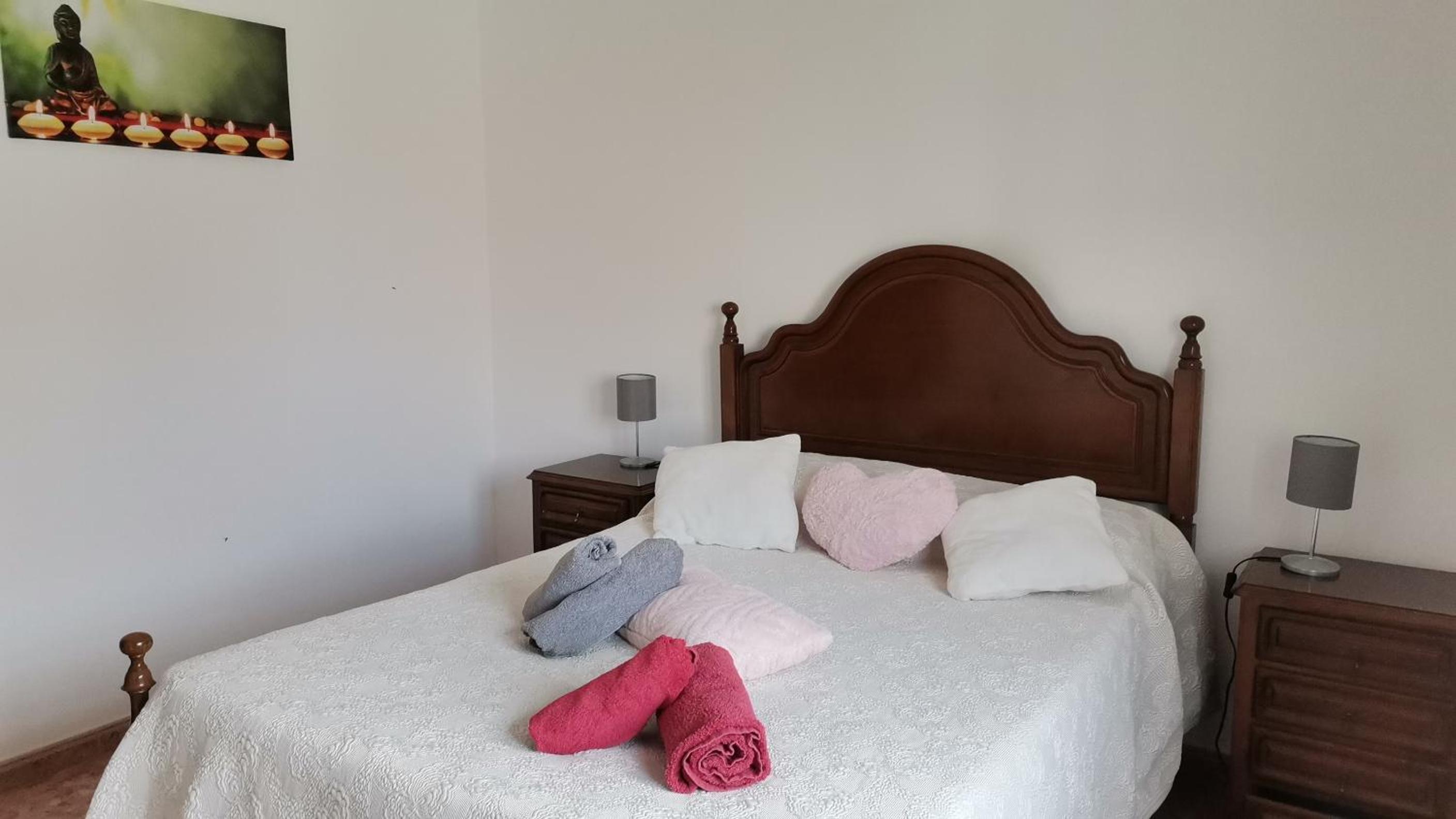 Double Room with Private Bathroom - Photo 1