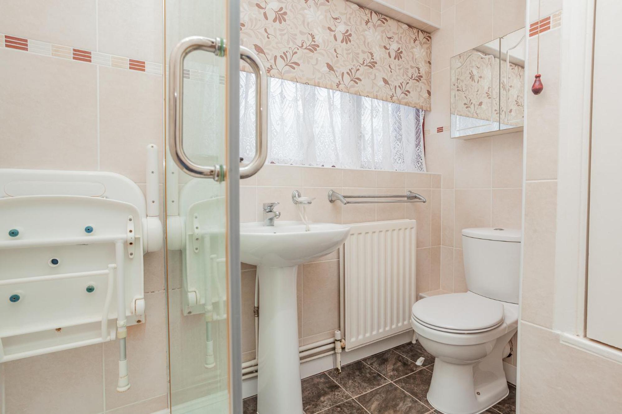 Standard Double Room with Shared Bathroom photo 2