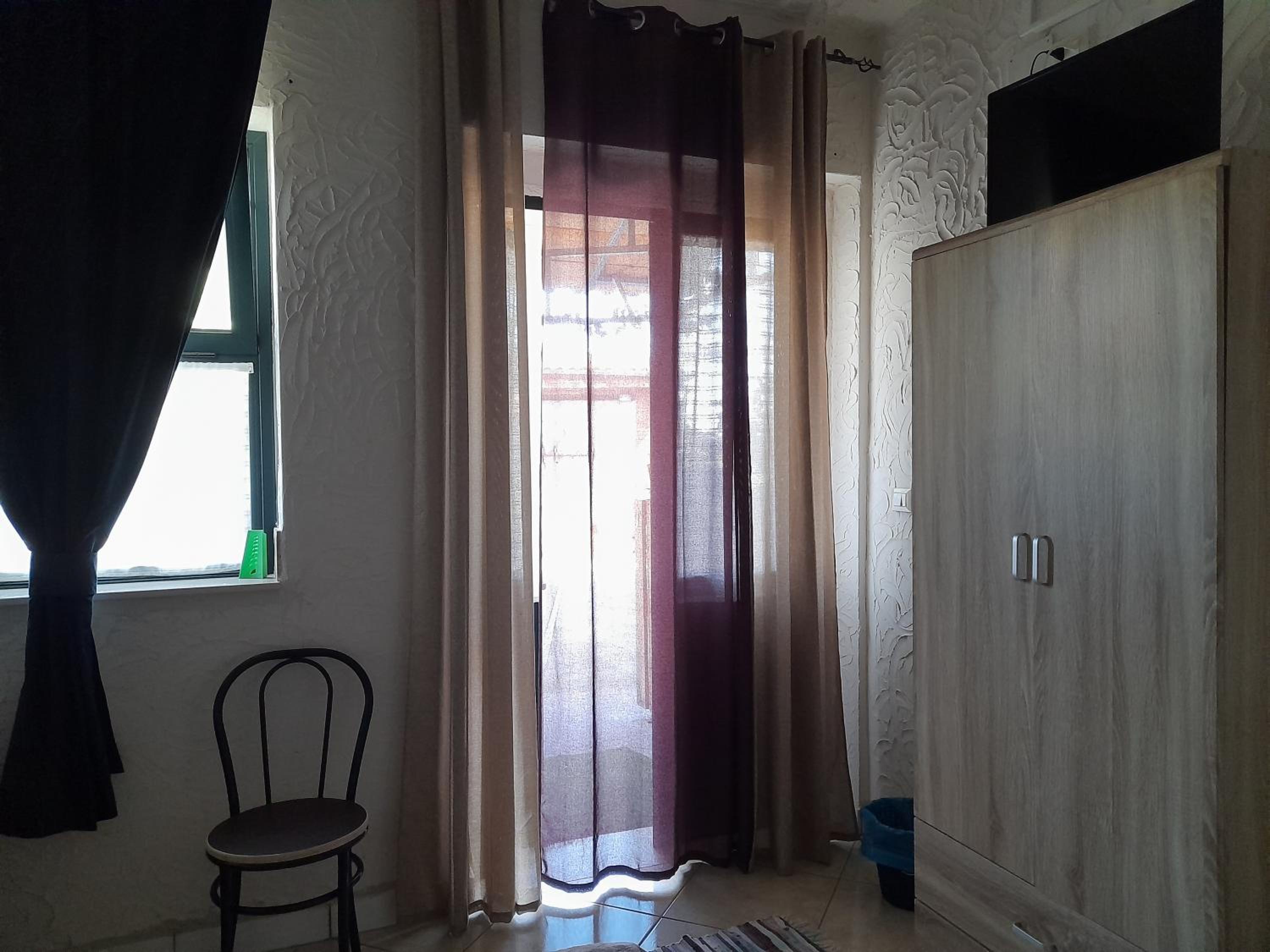 Double Room - Disability Access - Photo 2