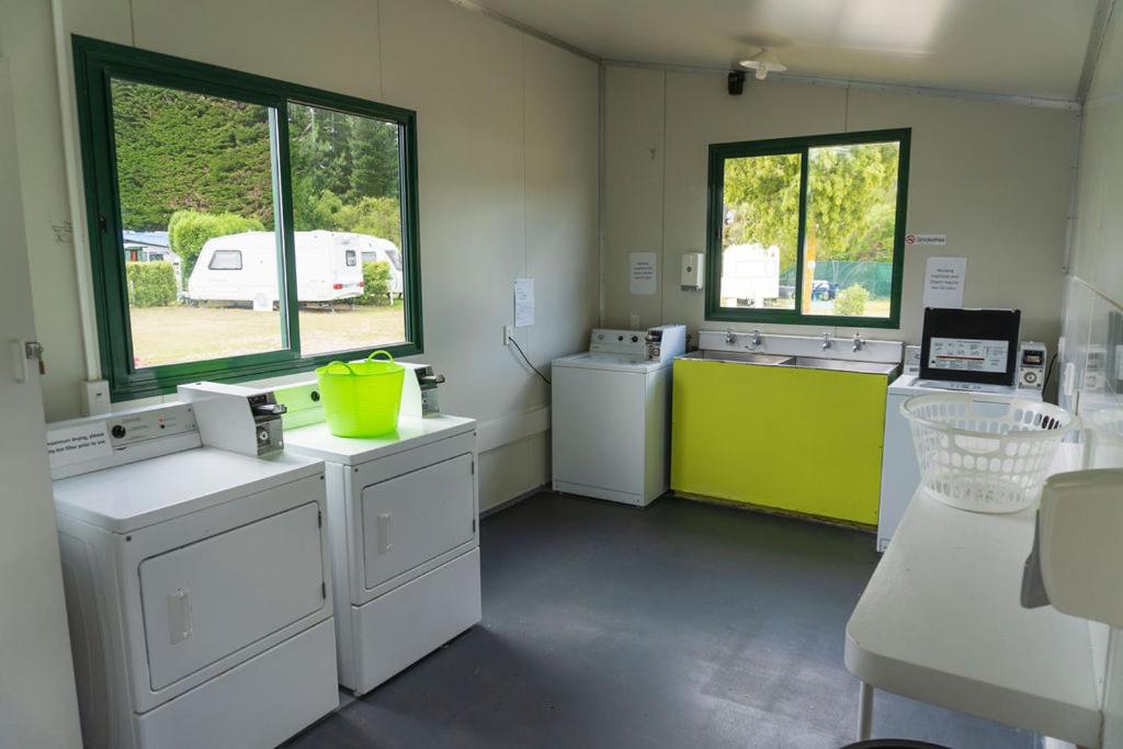 Budget Double Room - Cabin - Photo 6