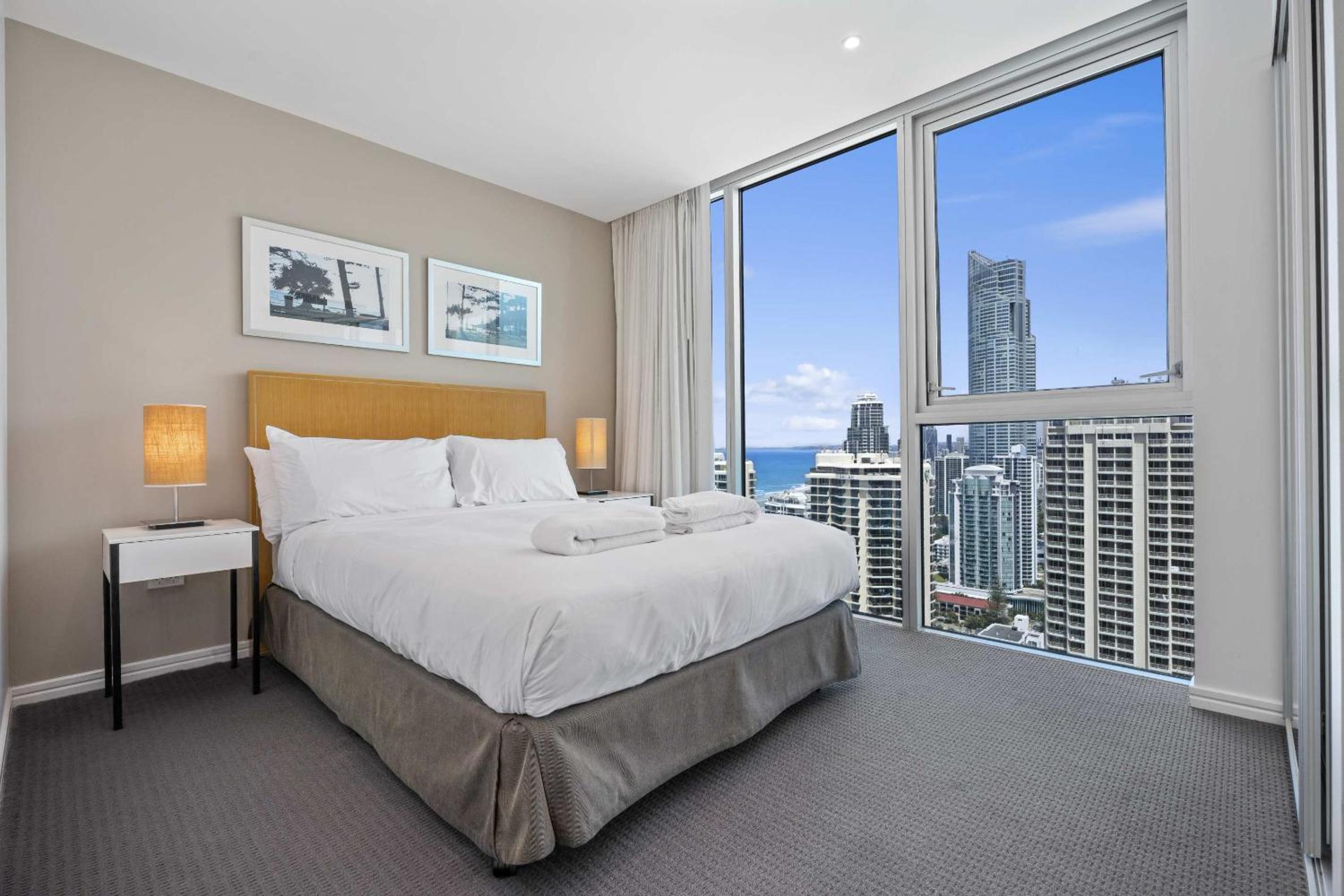 Two-Bedroom Apartment - Apartment 22905 - 29th floor
