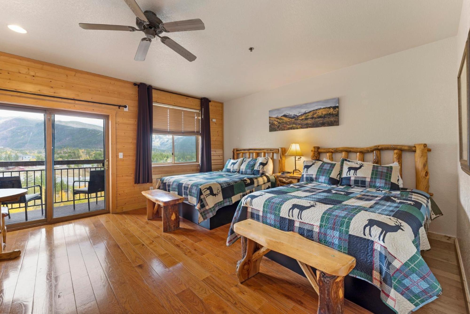 Standard Queen Room with Two Queen Beds
