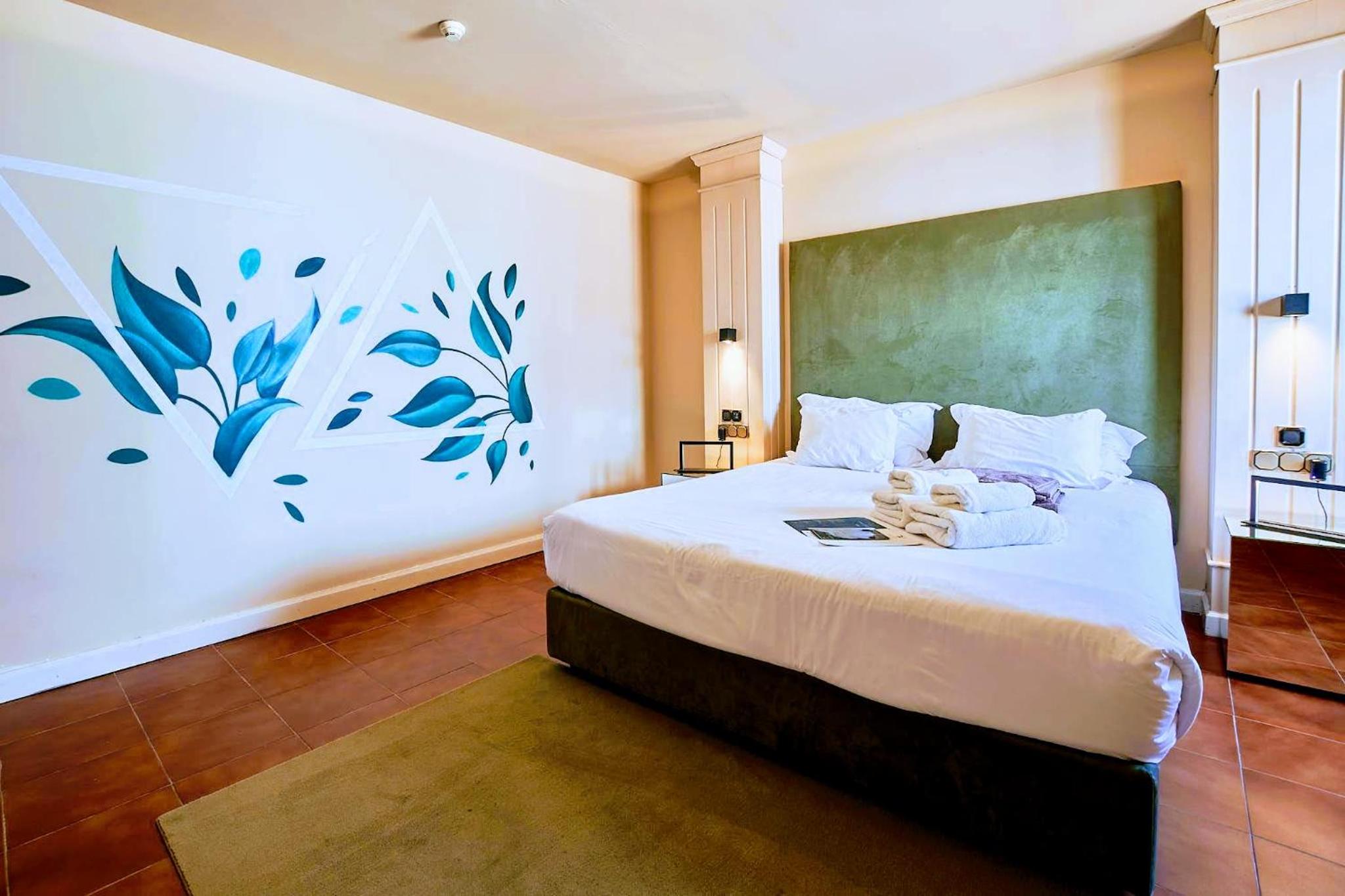 Deluxe Double Room - Photo 1