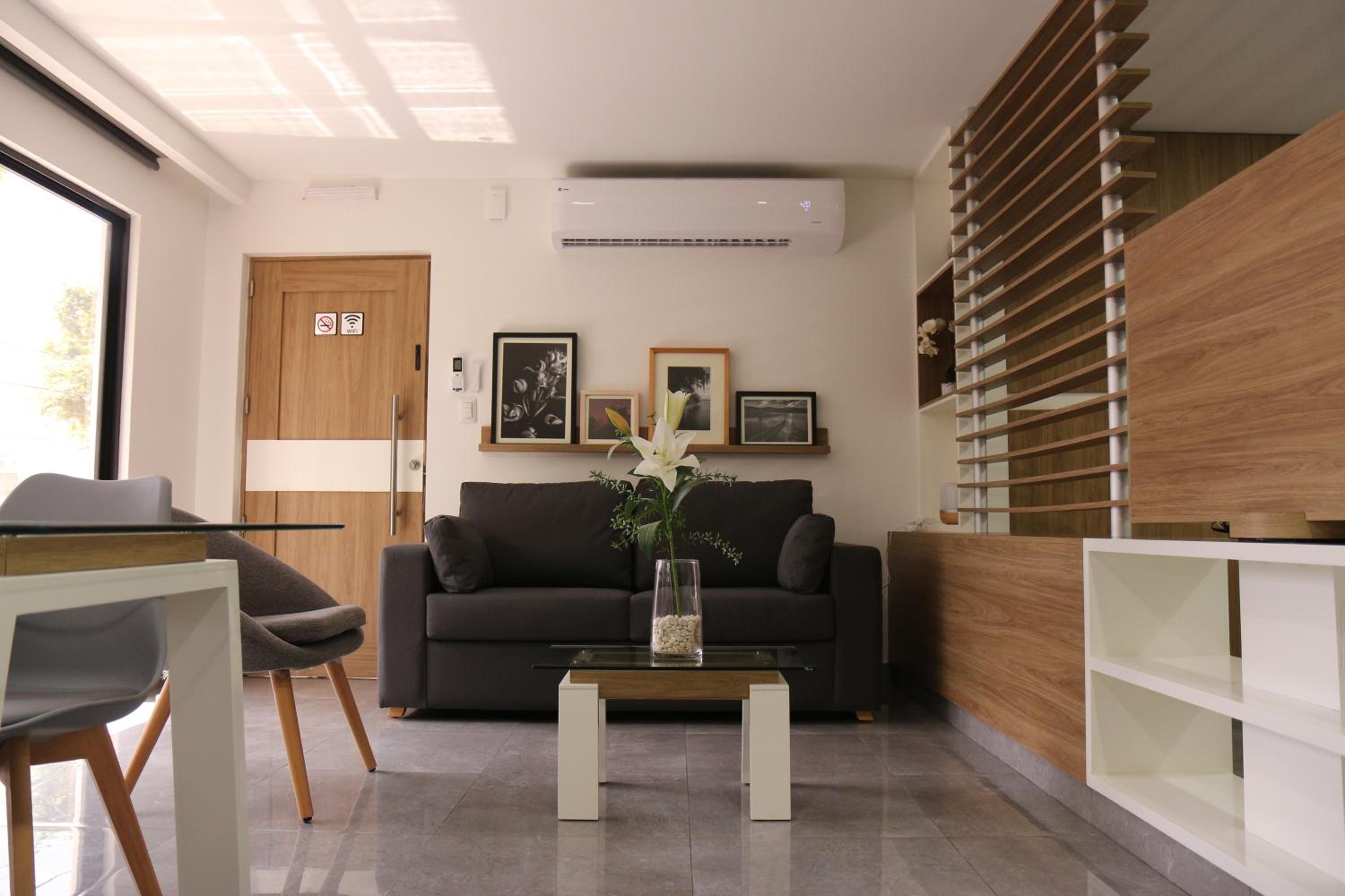 Deluxe Suite - Photo 2