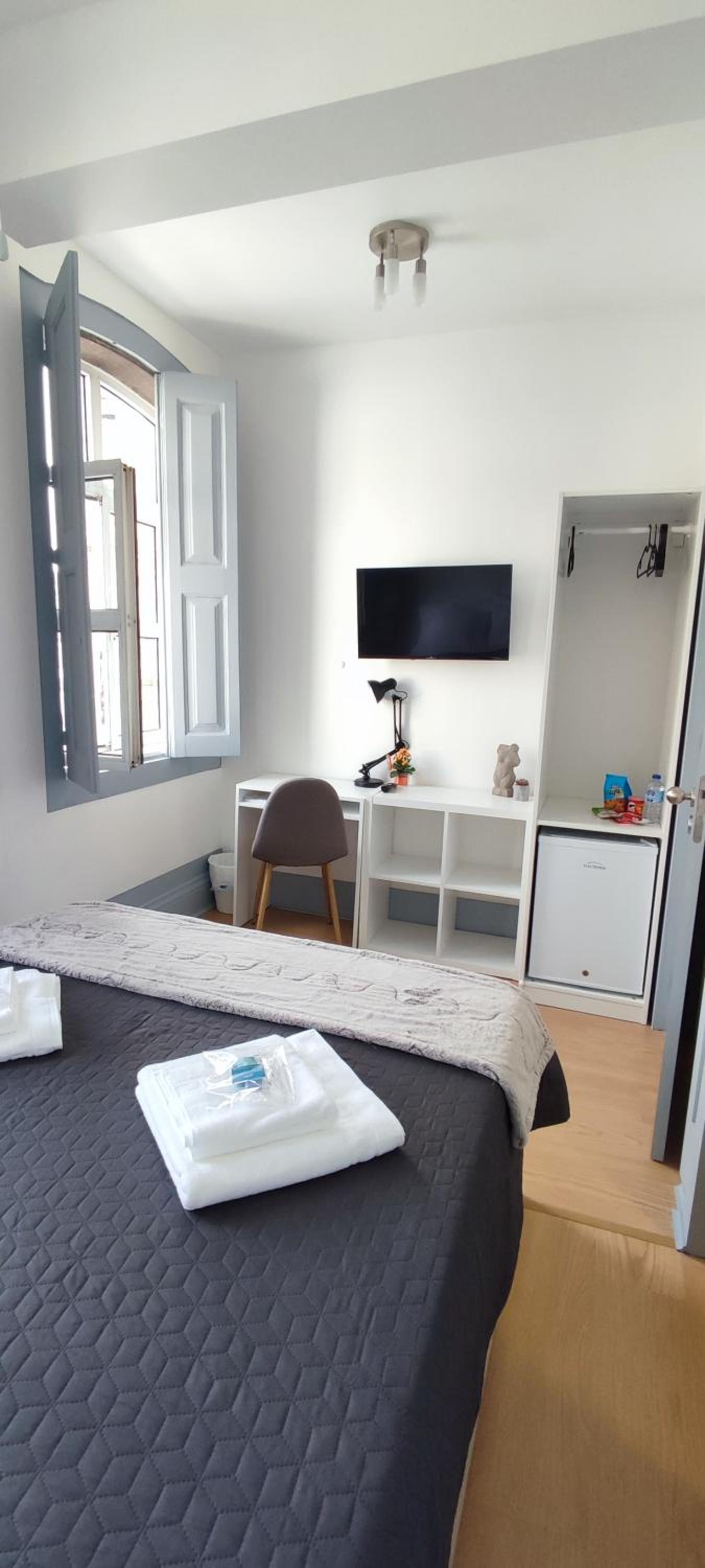 Suite with Garden View - Photo 14