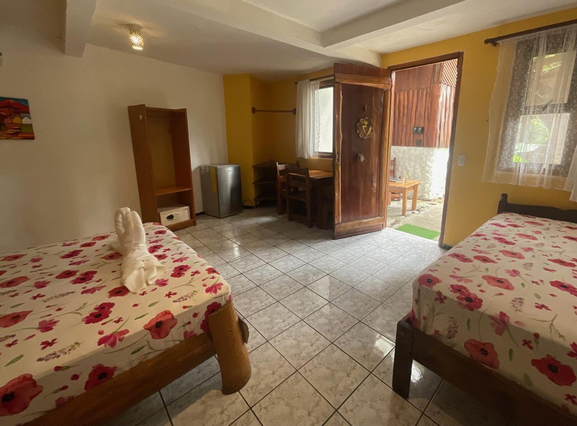 Double Room with Private Bathroom photo 3
