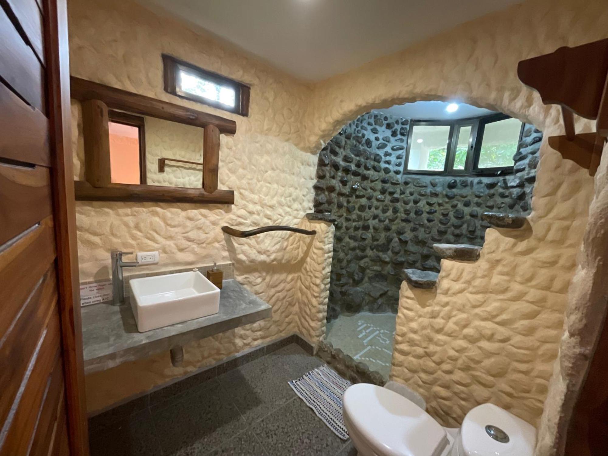 Double or Twin Room with Private Bathroom photo 1