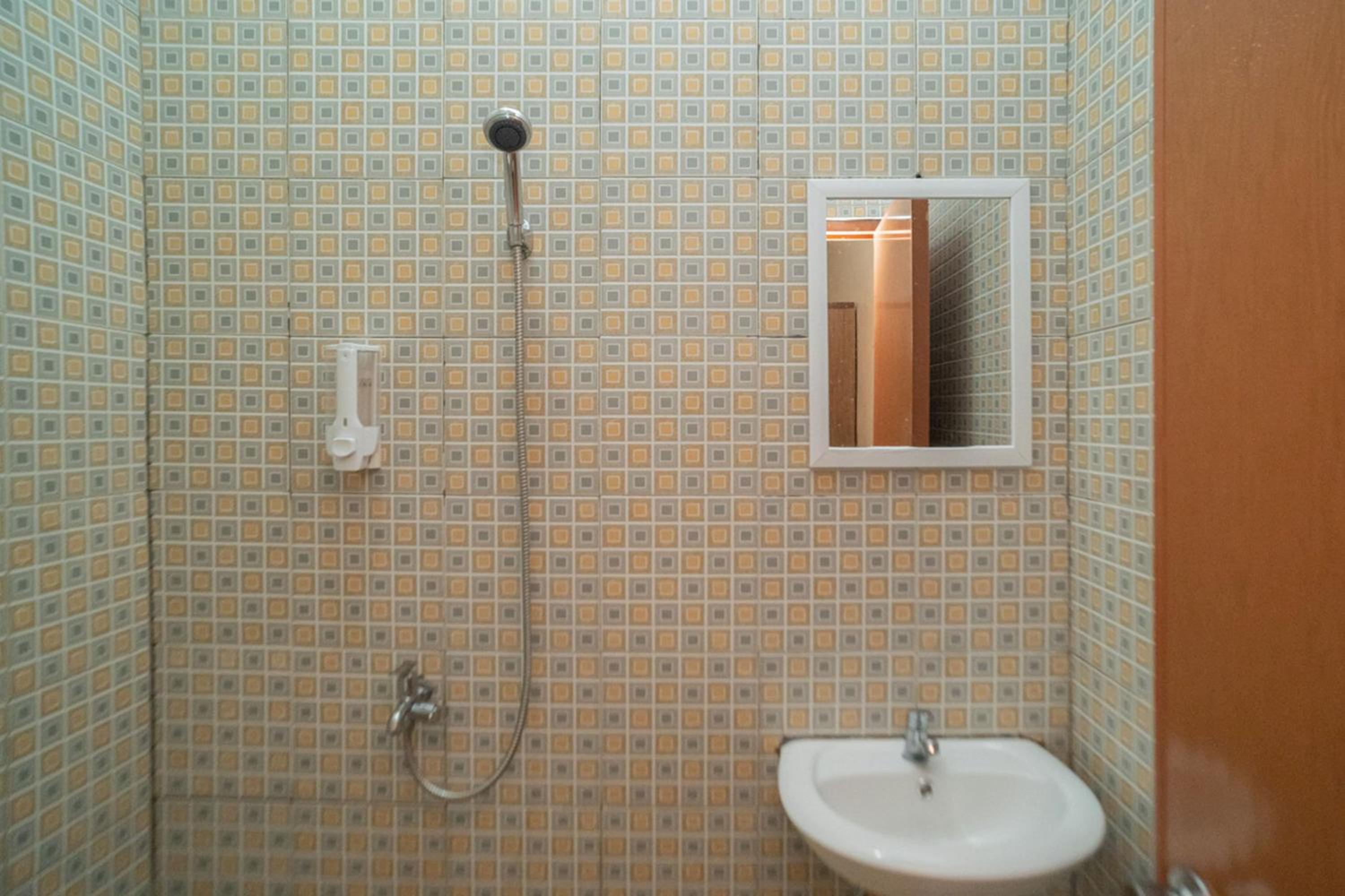 Double Room - Photo 2