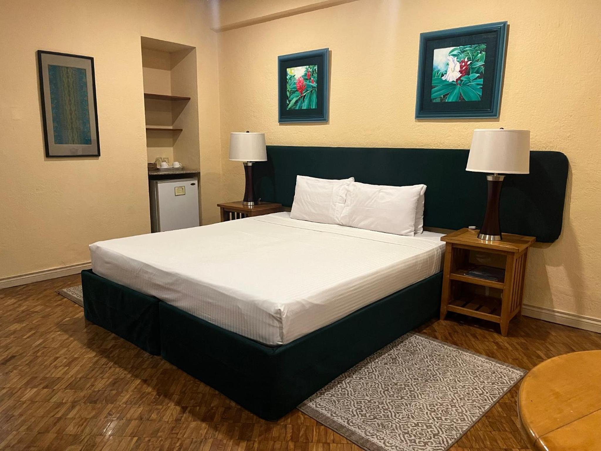 Deluxe Double or Twin Room - Photo 2