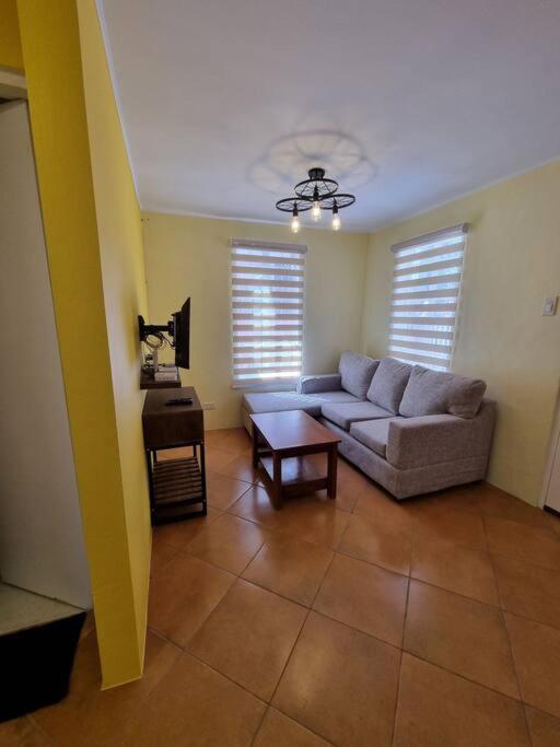 Three-Bedroom House photo 2