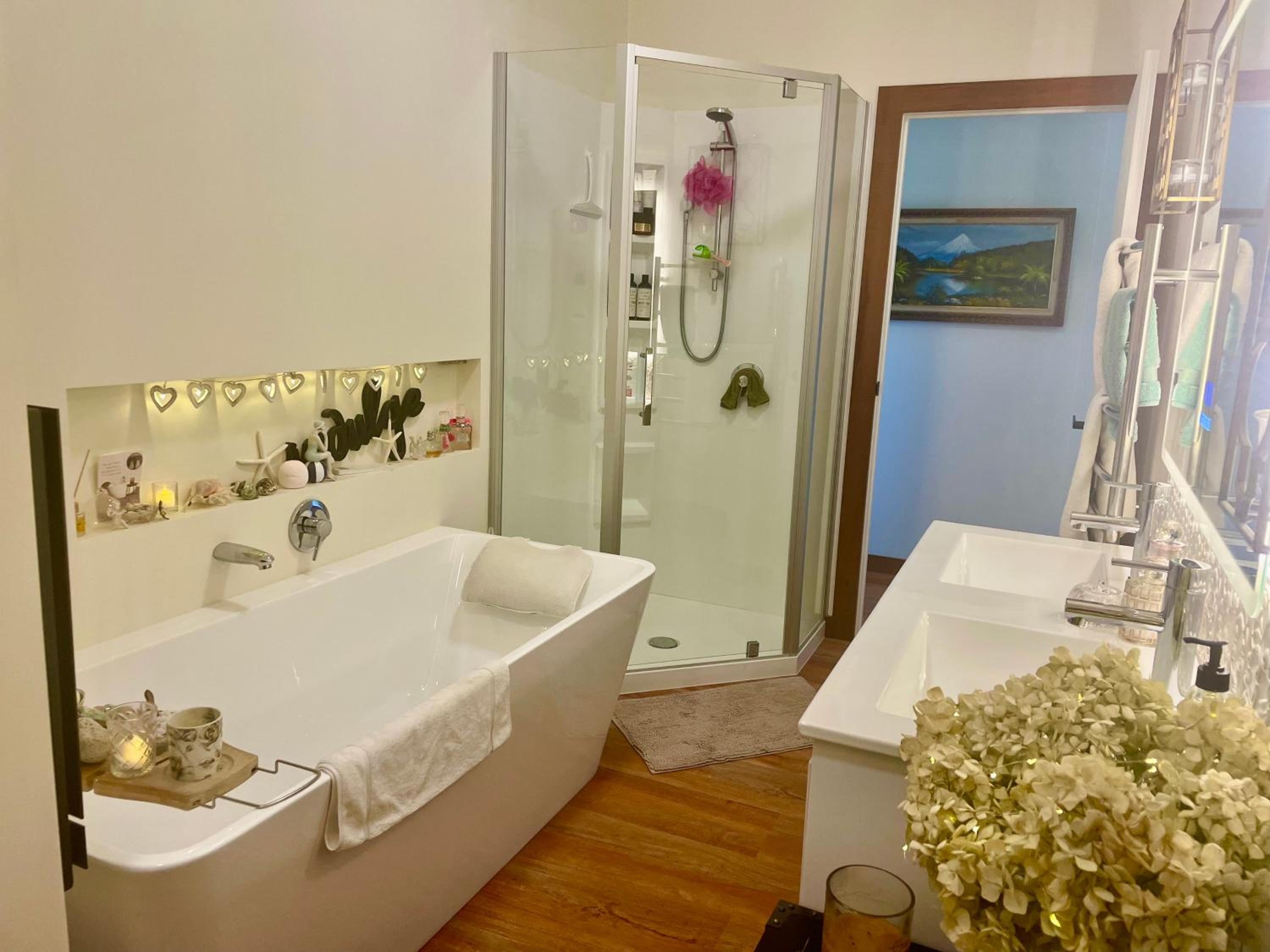 Deluxe Queen Room photo 2