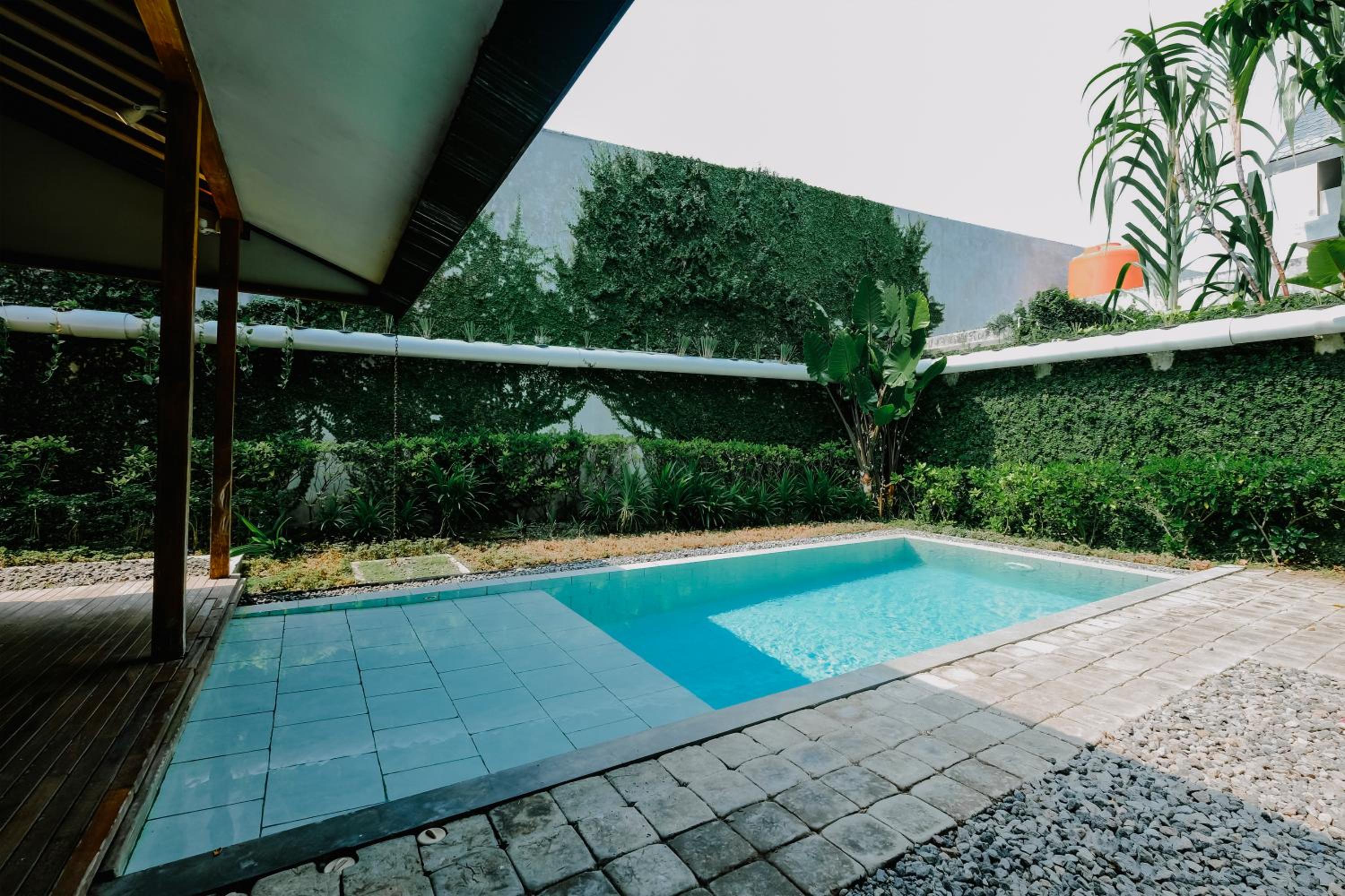 Gelung Villa with Private Pool - Photo 6