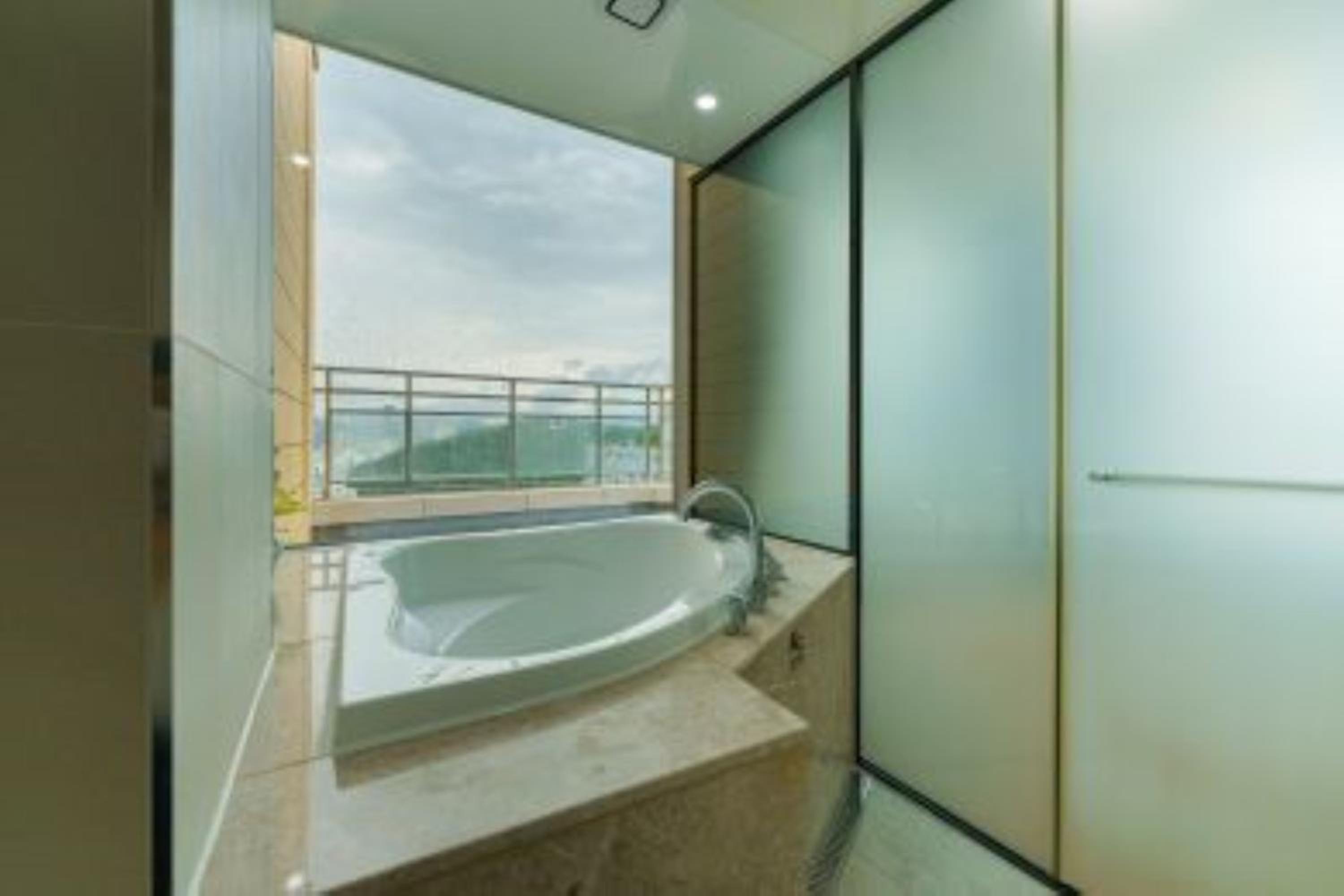 Central Suite City - Photo 8