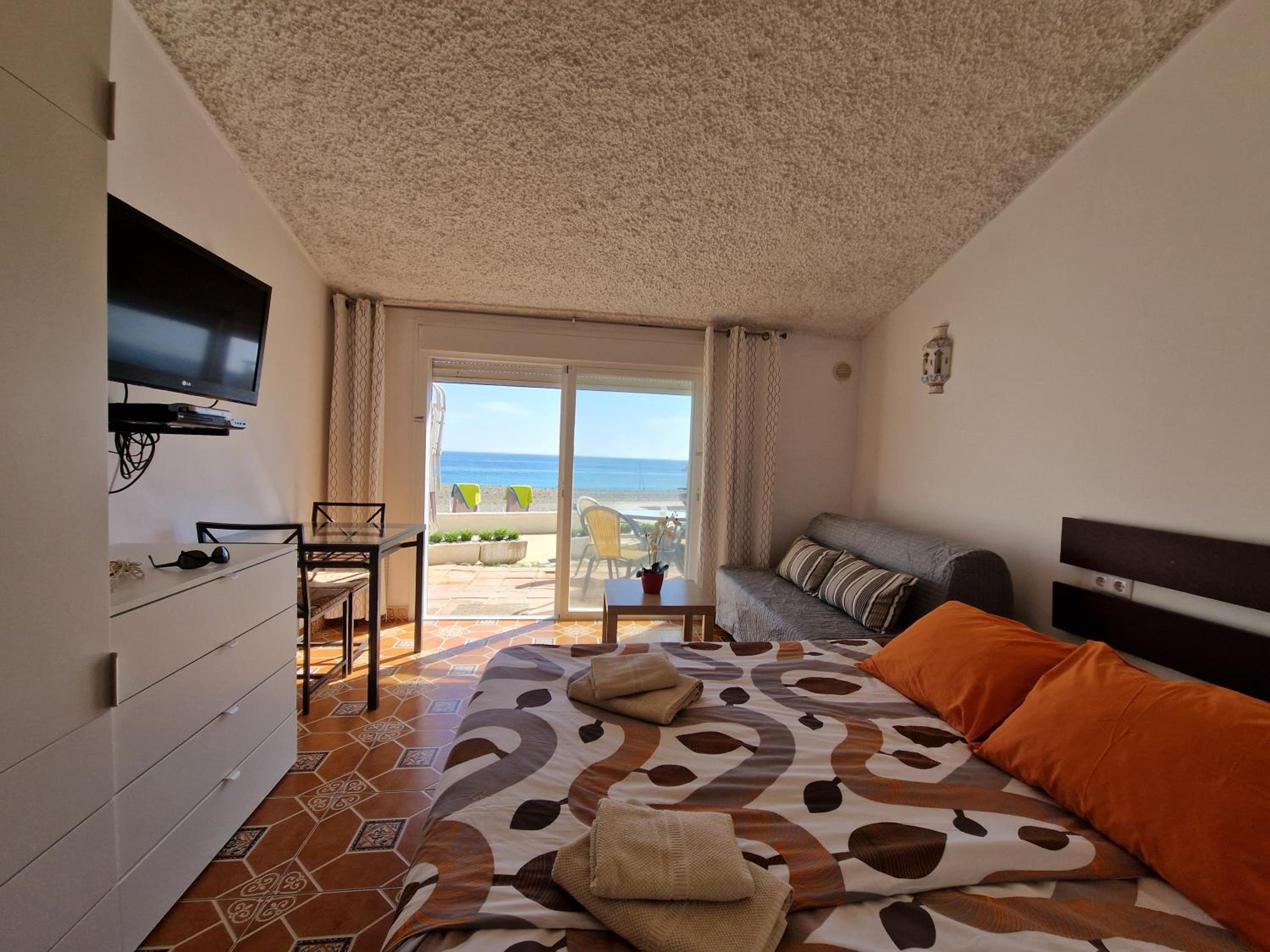 Estudio con vistas al mar - Planta baja