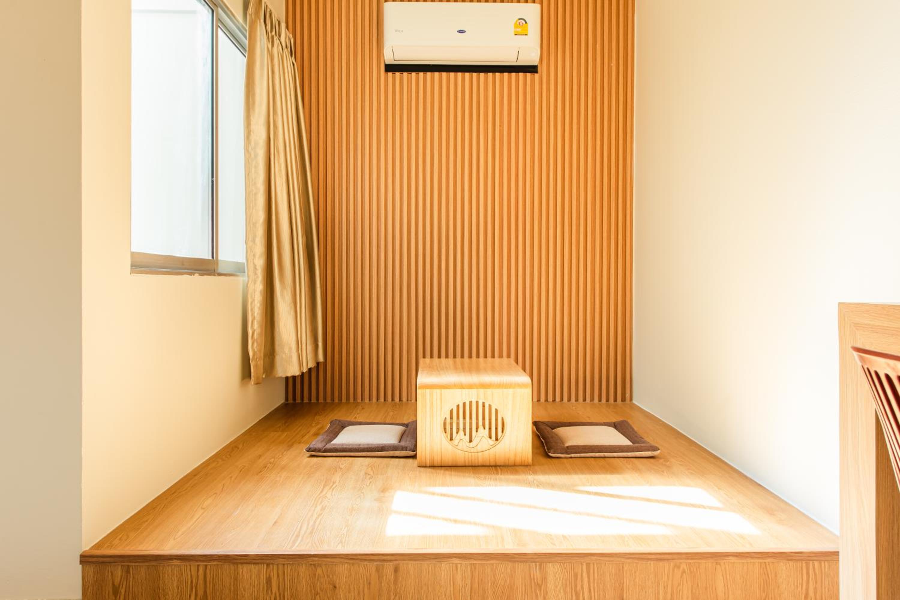 Deluxe Double Room - Photo 7
