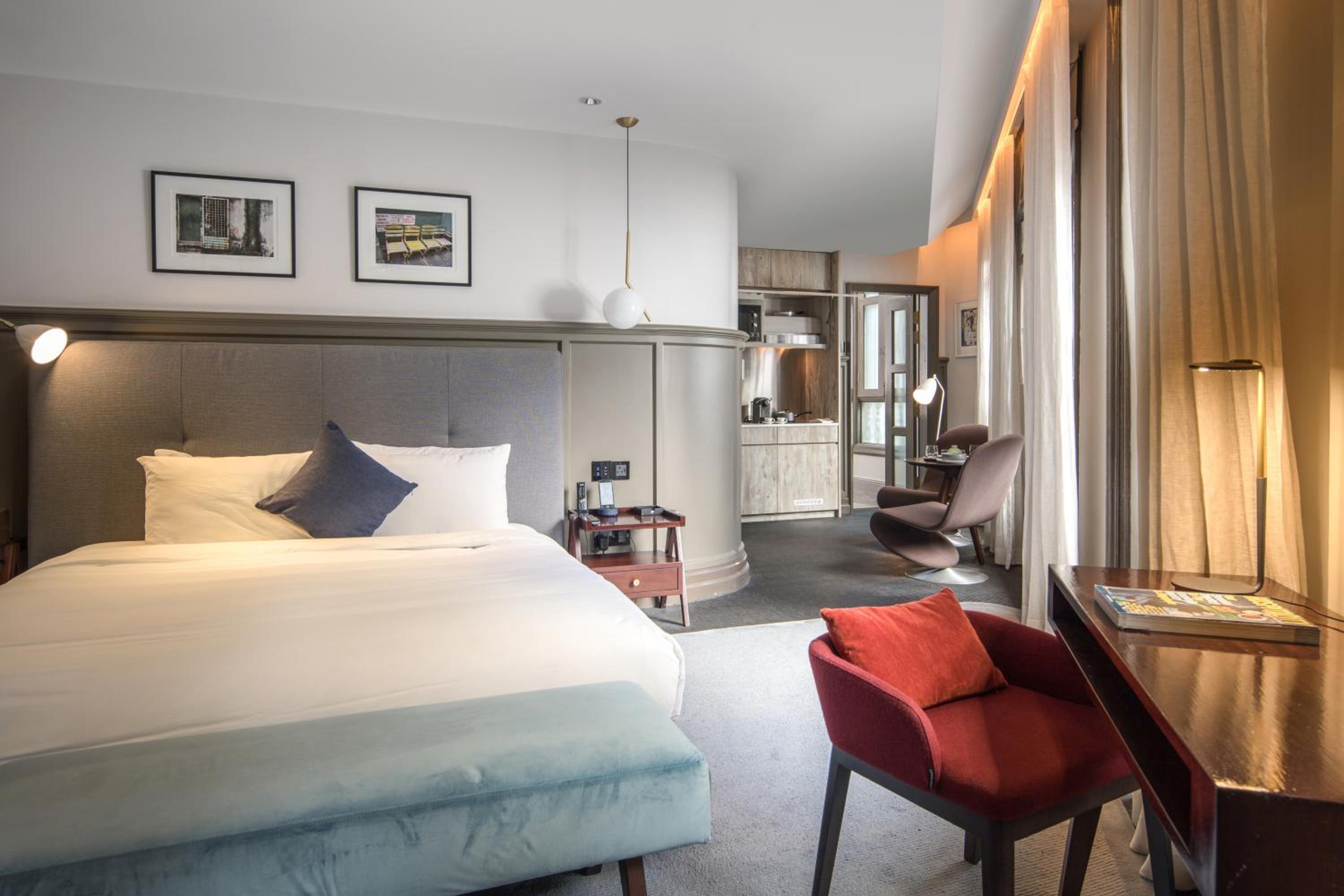 Premier Suite