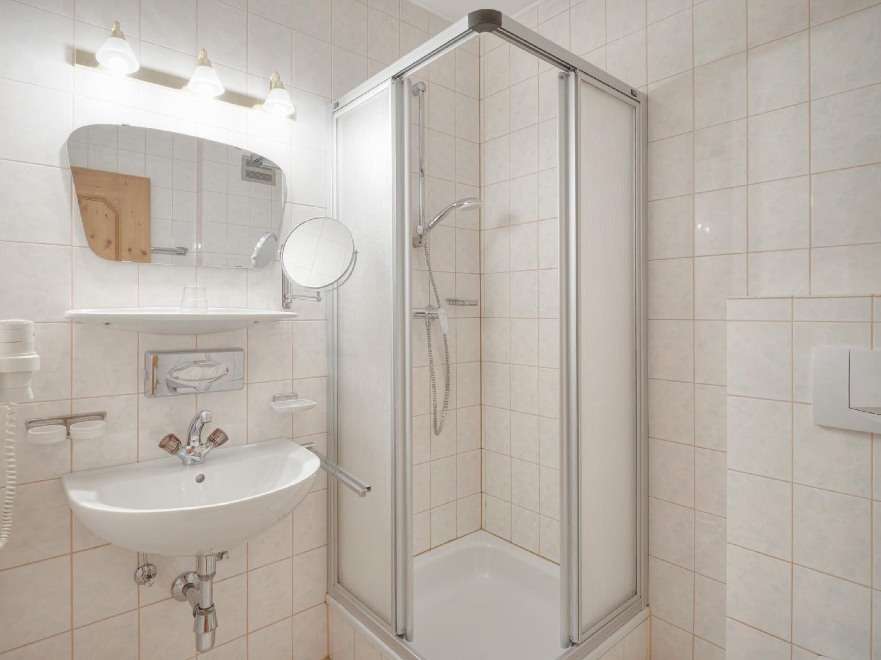 Standard Single Room with Mountain View photo 2