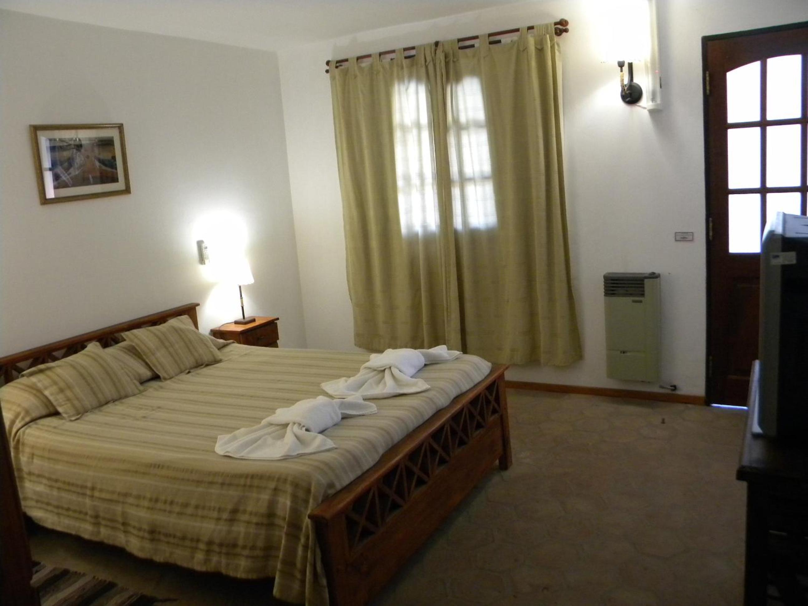 Standard Double Room photo 3