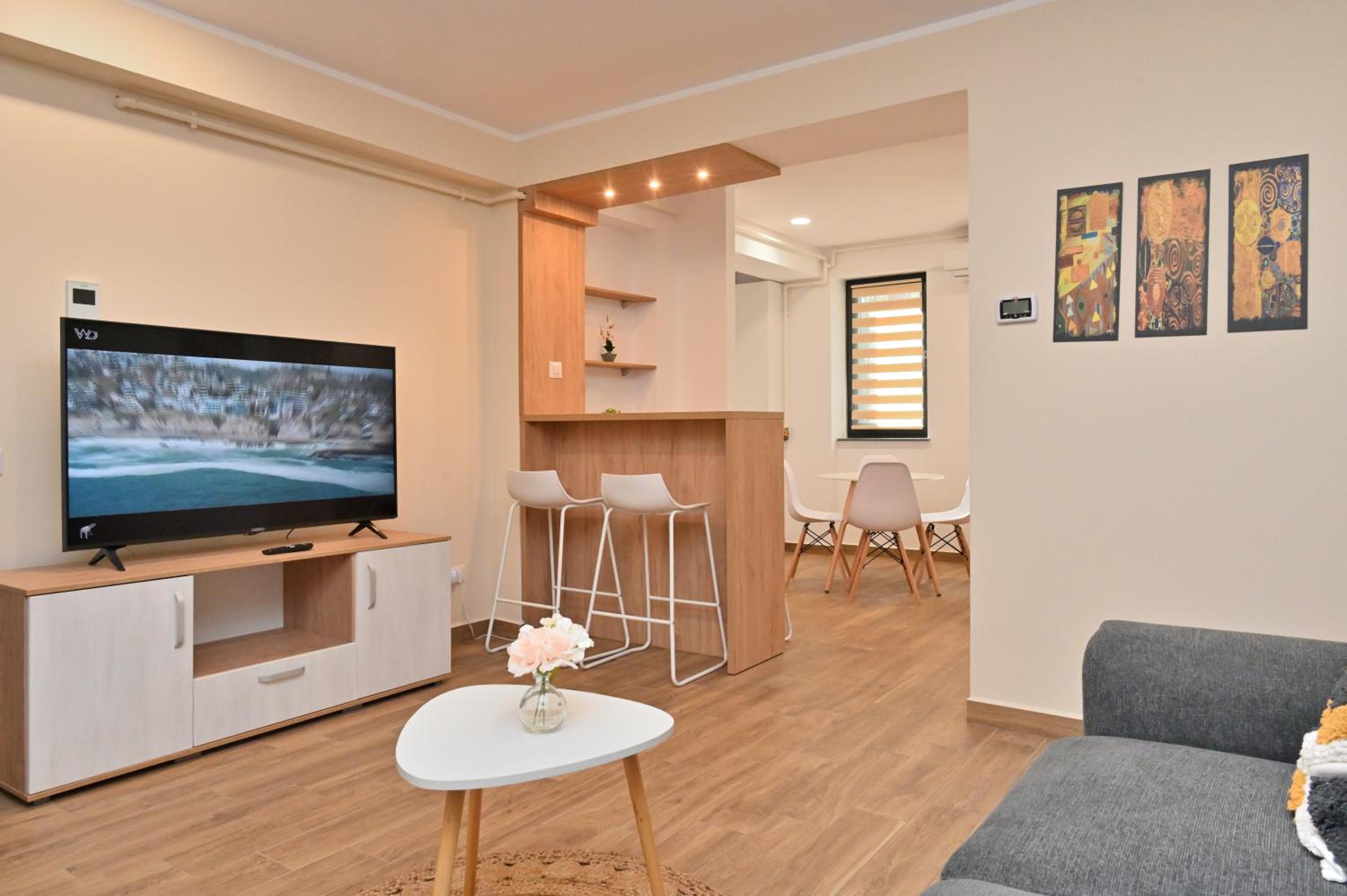 Deluxe Apartment
