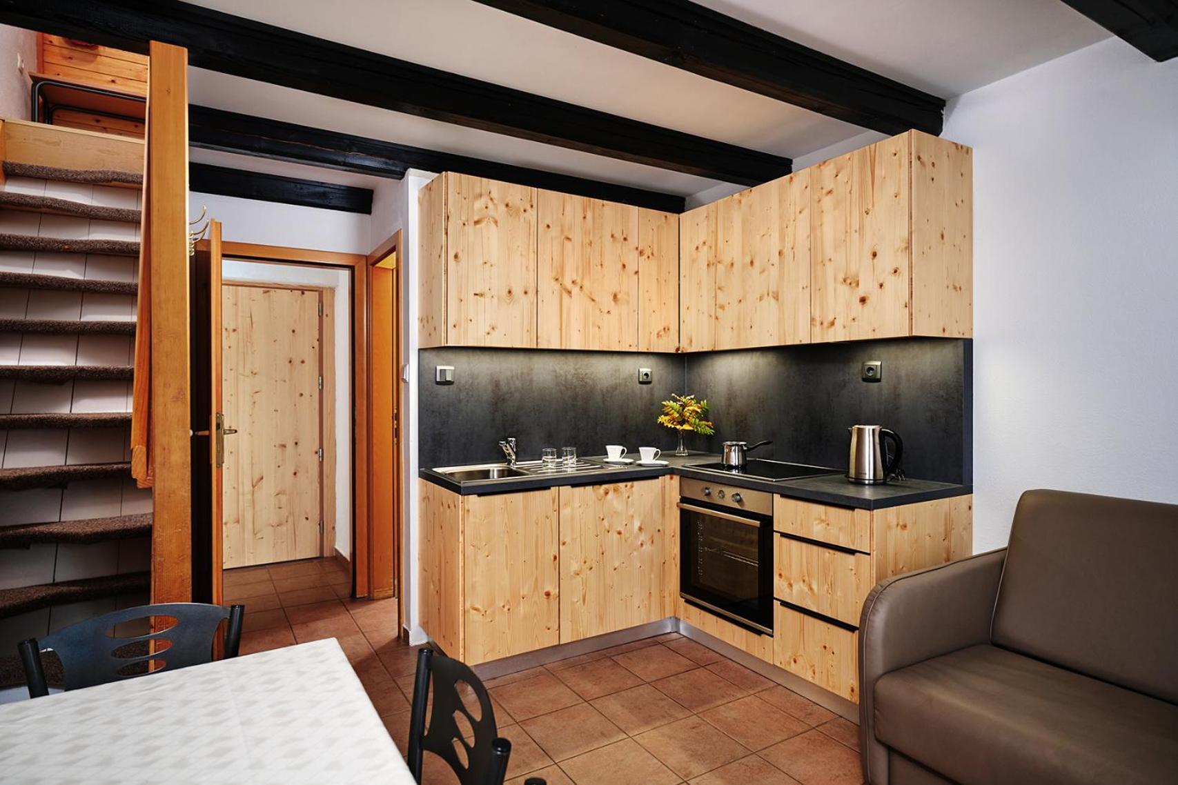 Two-Bedroom Bungalow - Photo 4