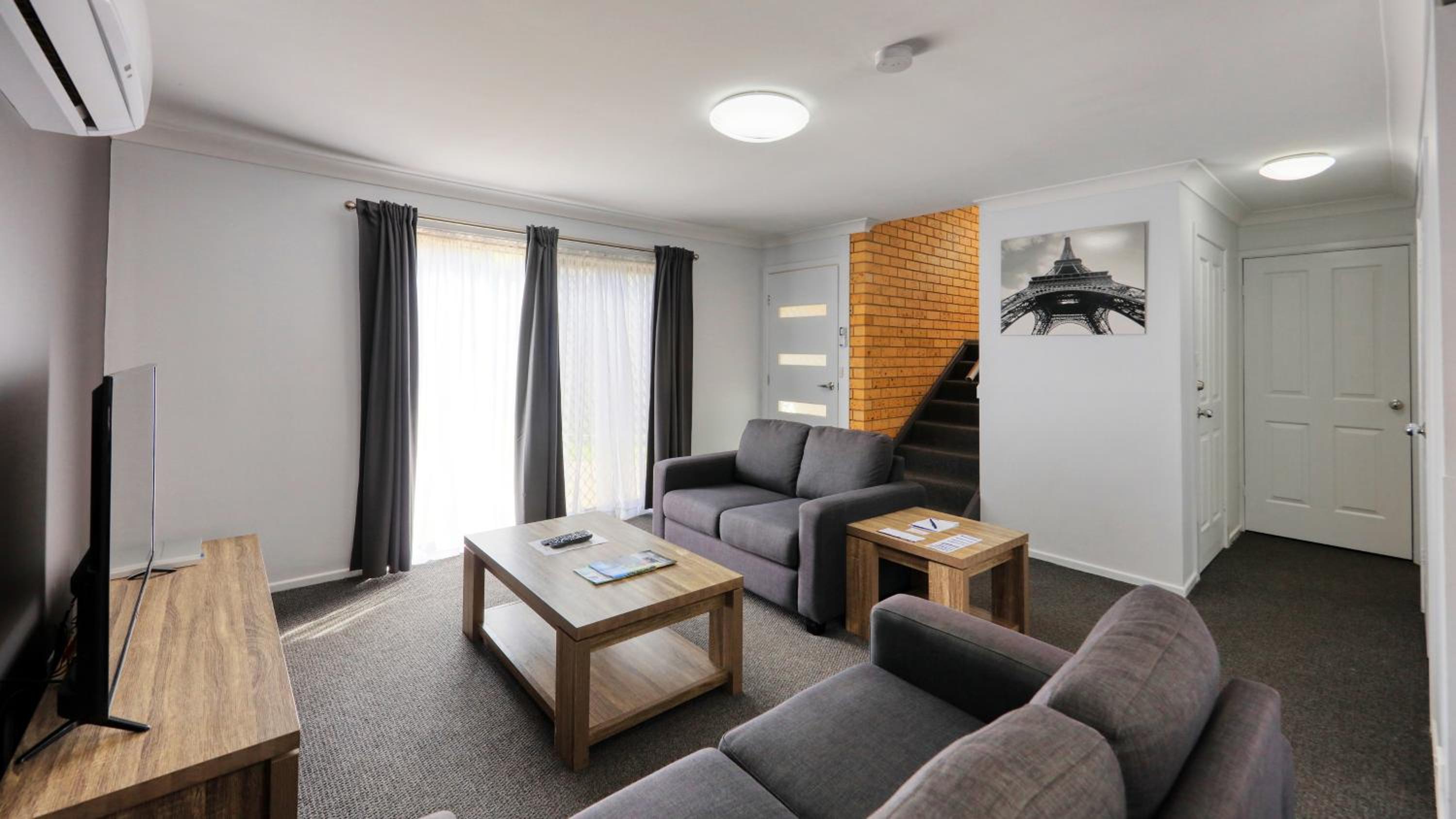 Apartment - Split Level