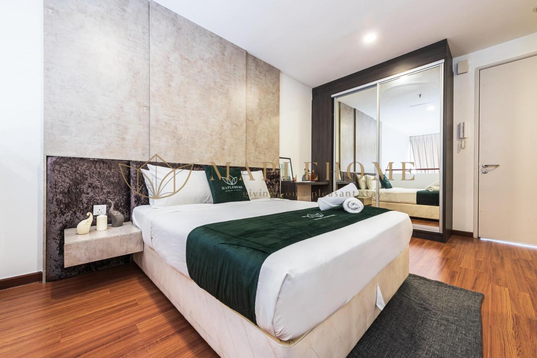 Deluxe Duplex Suite - Photo 2