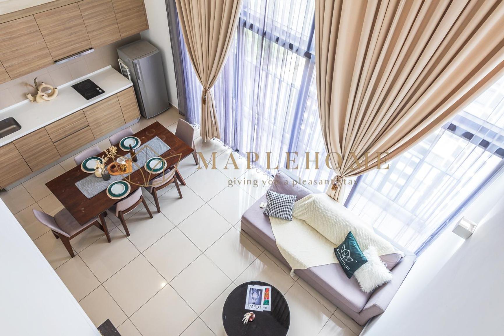 Deluxe Duplex Suite - Photo 10