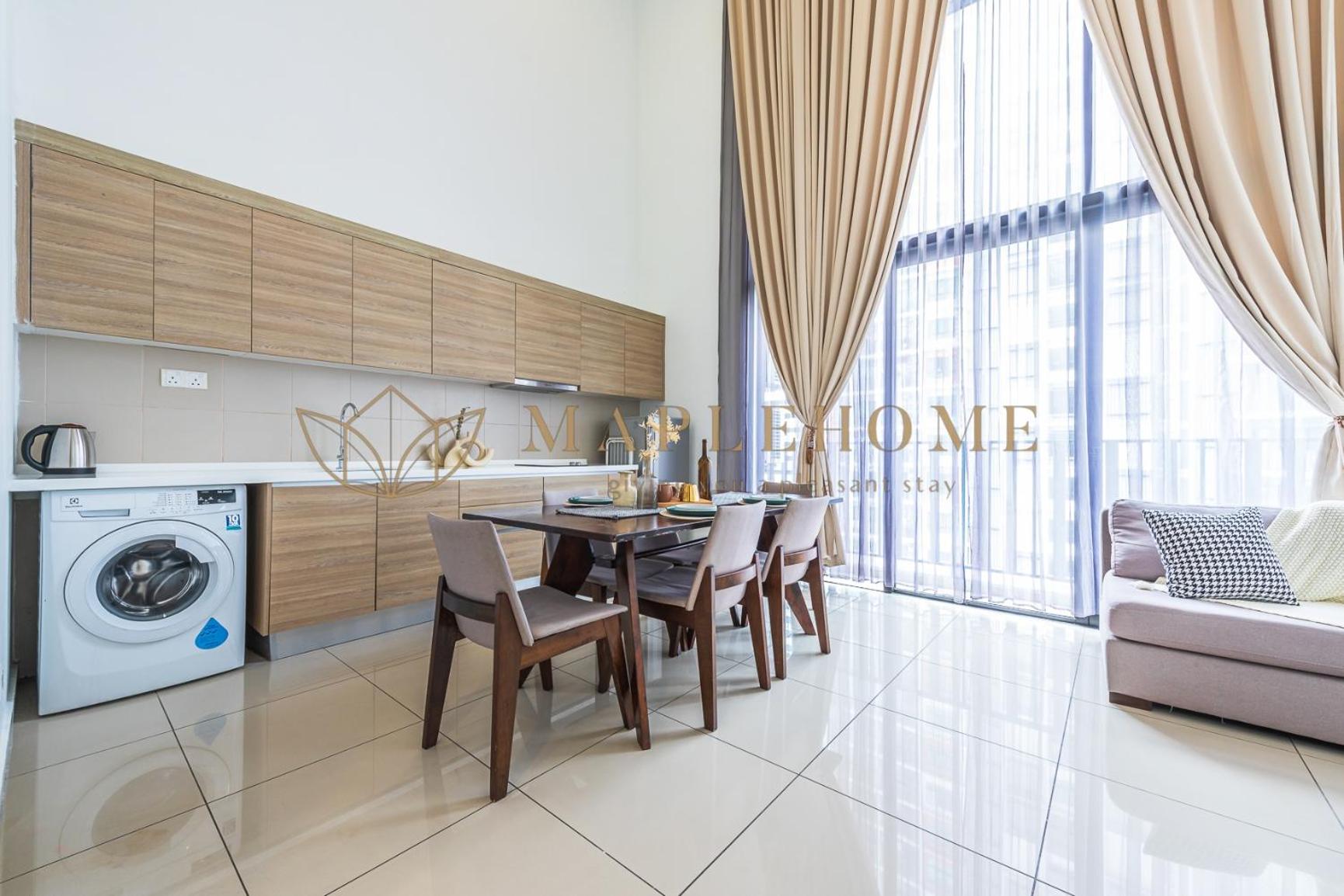 Deluxe Duplex Suite - Photo 11