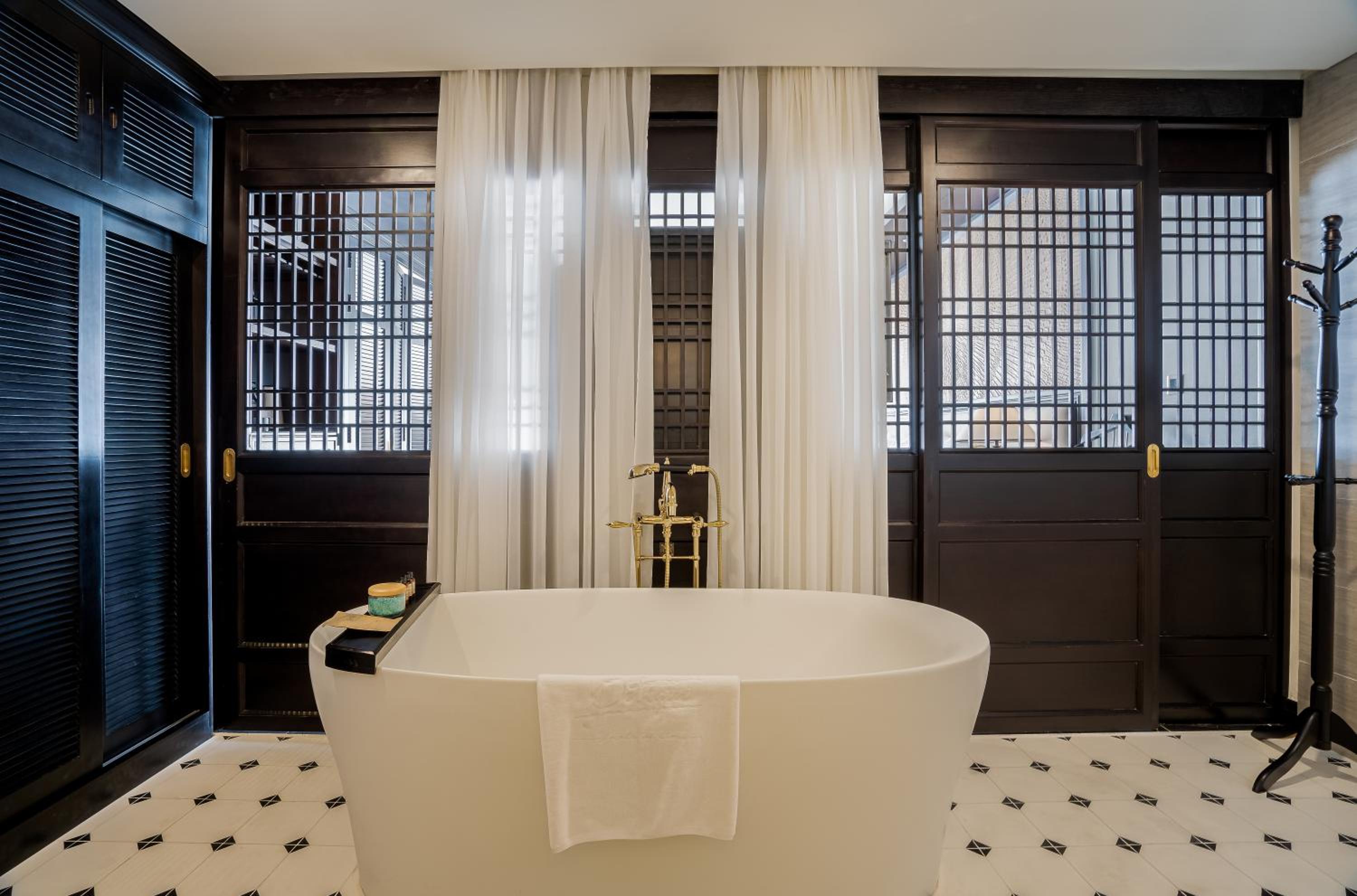 Royal Suite photo 3