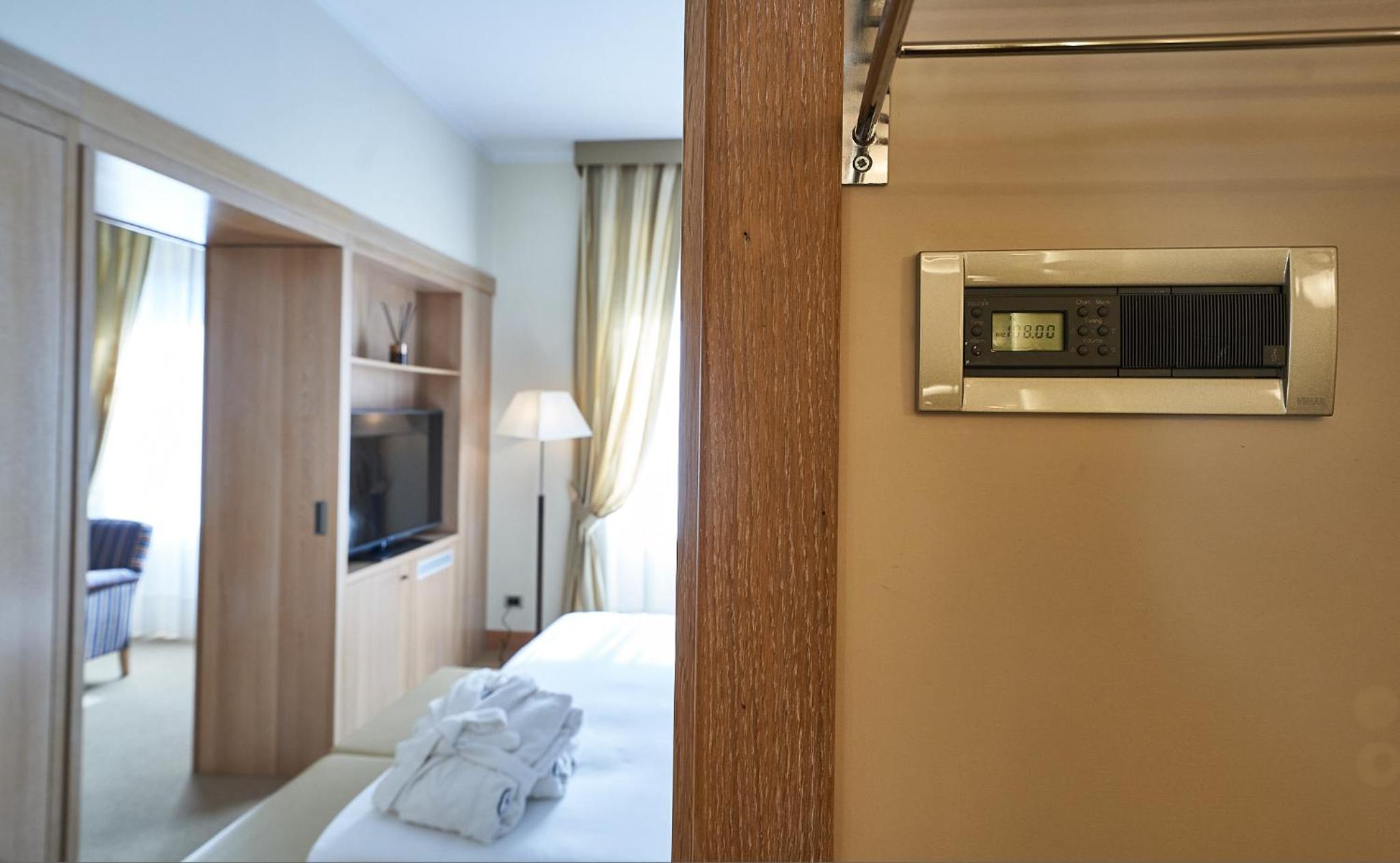 Suite - Photo 7