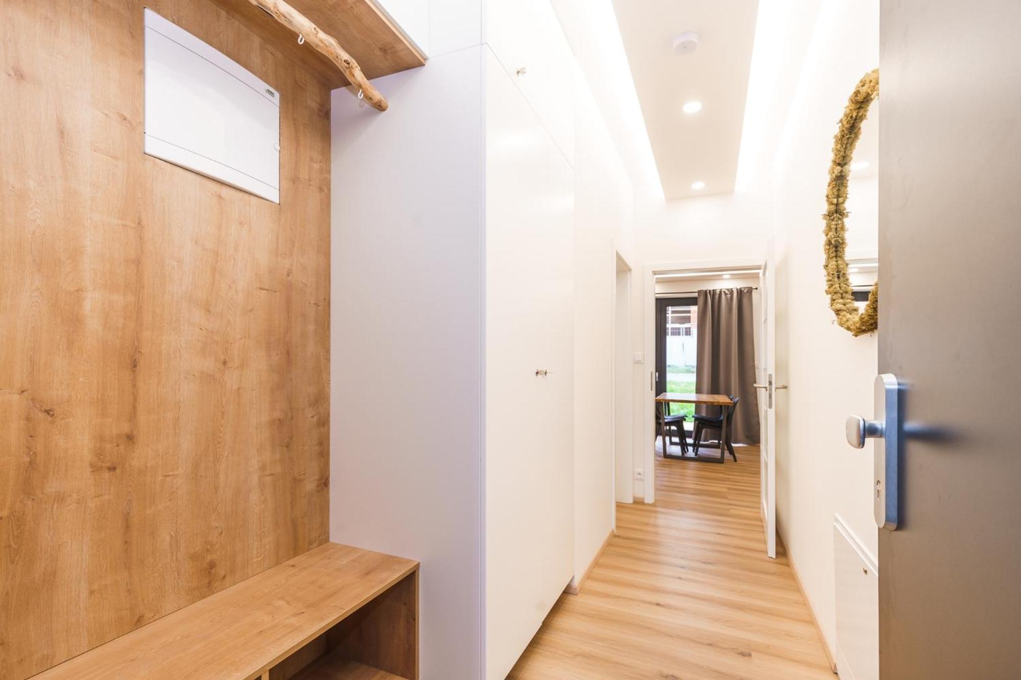One-Bedroom Family Apartment photo 2