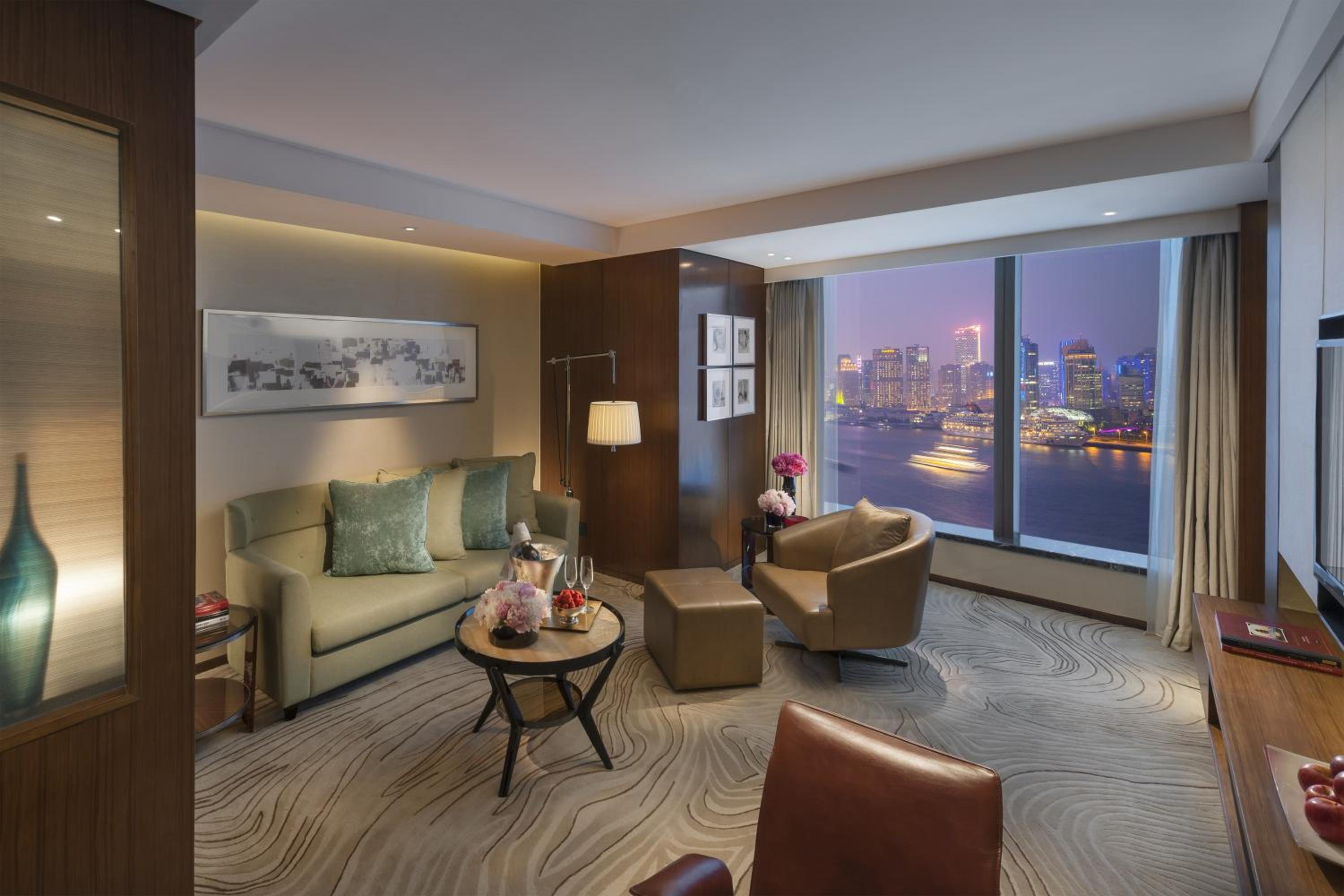 Harbor City Suite photo 2