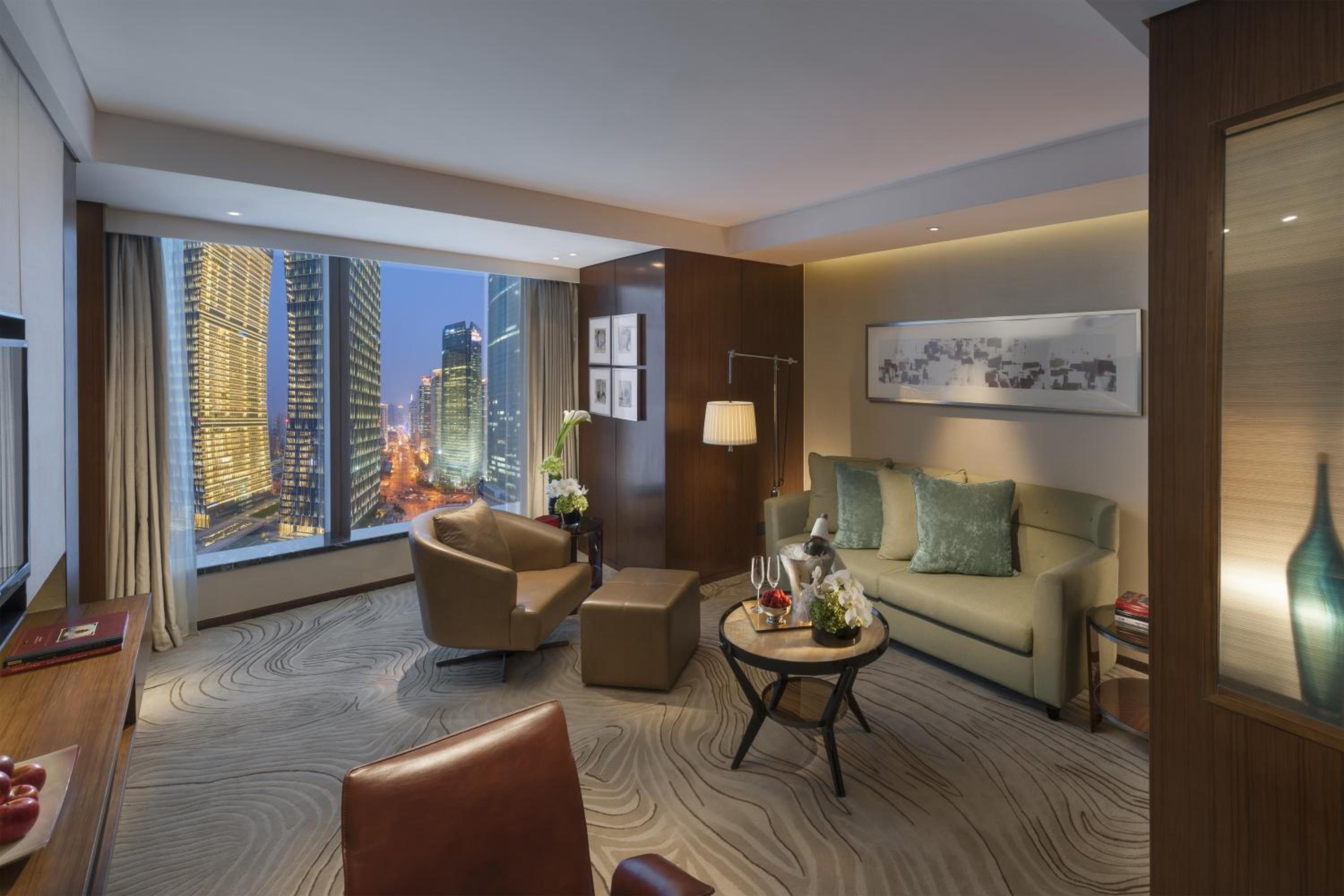 Executive Suite photo 3