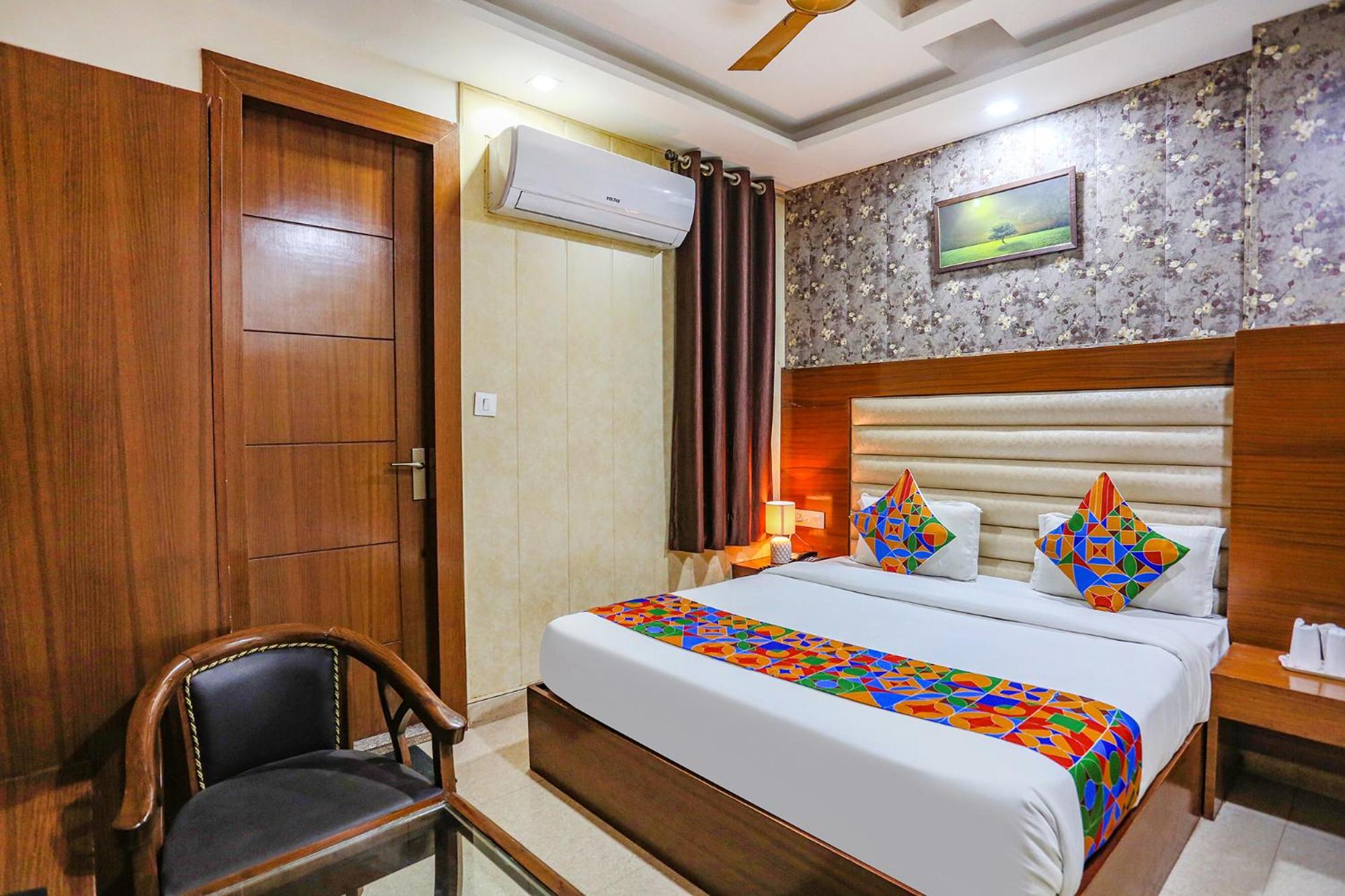Deluxe Room - Photo 3