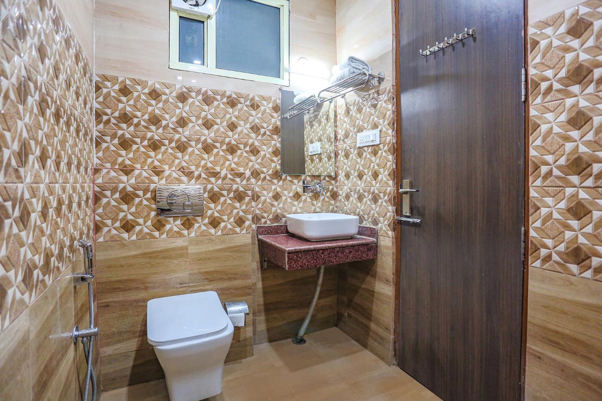 Deluxe Room - Photo 2