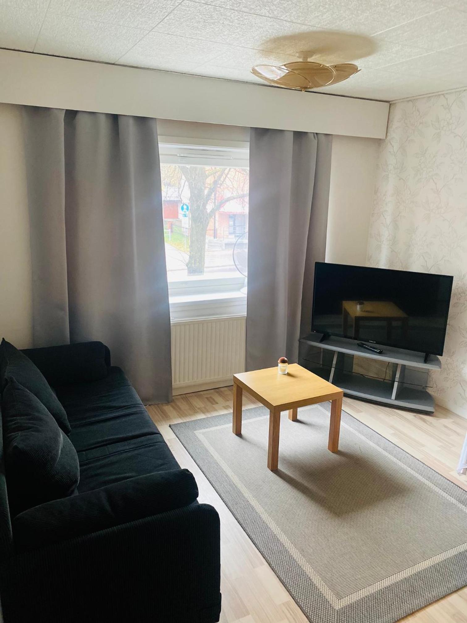 One-Bedroom Apartment - Photo 1