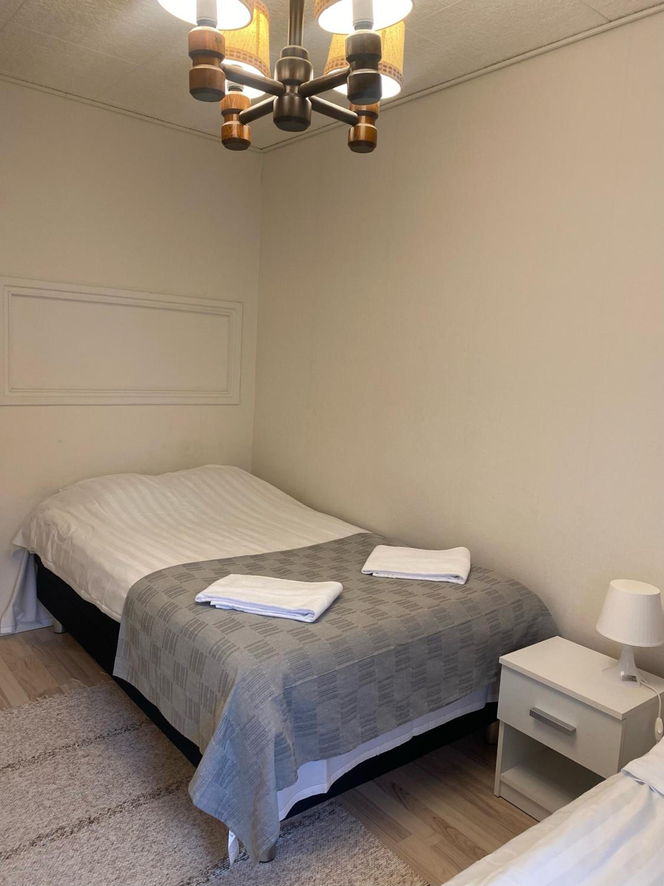 One-Bedroom Apartment - Photo 9