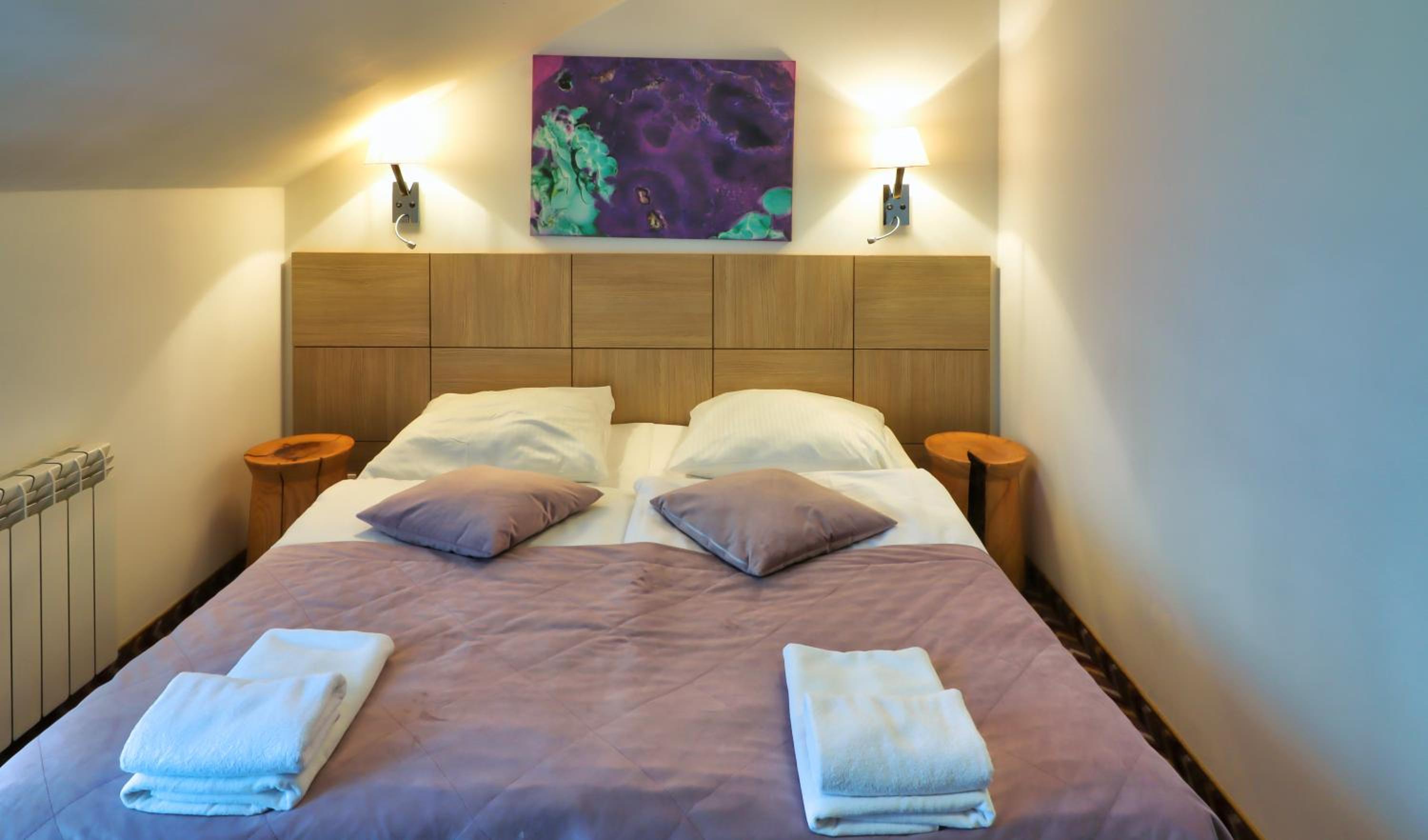 Double Room with Mountain View - Photo 2